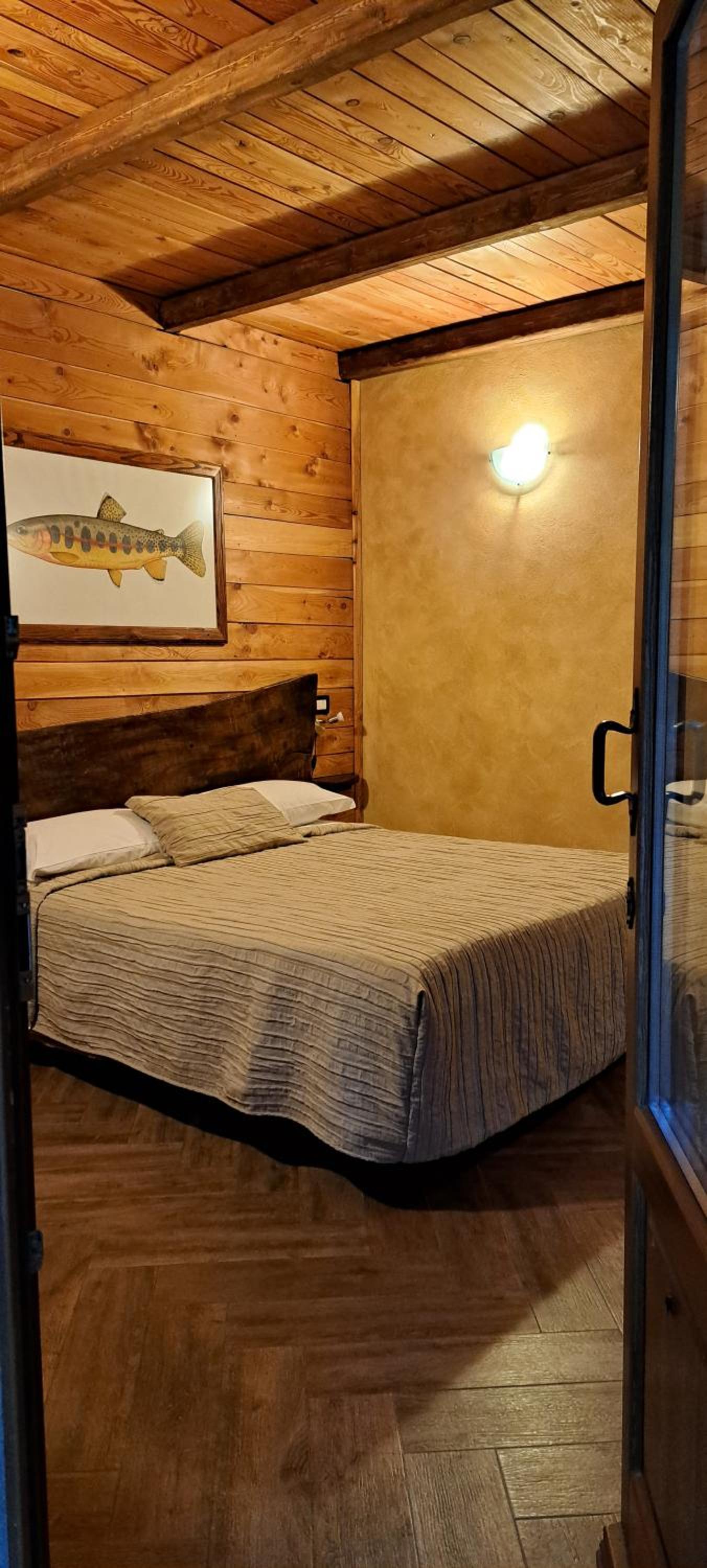 Double Room with Private Bathroom - Photo 5