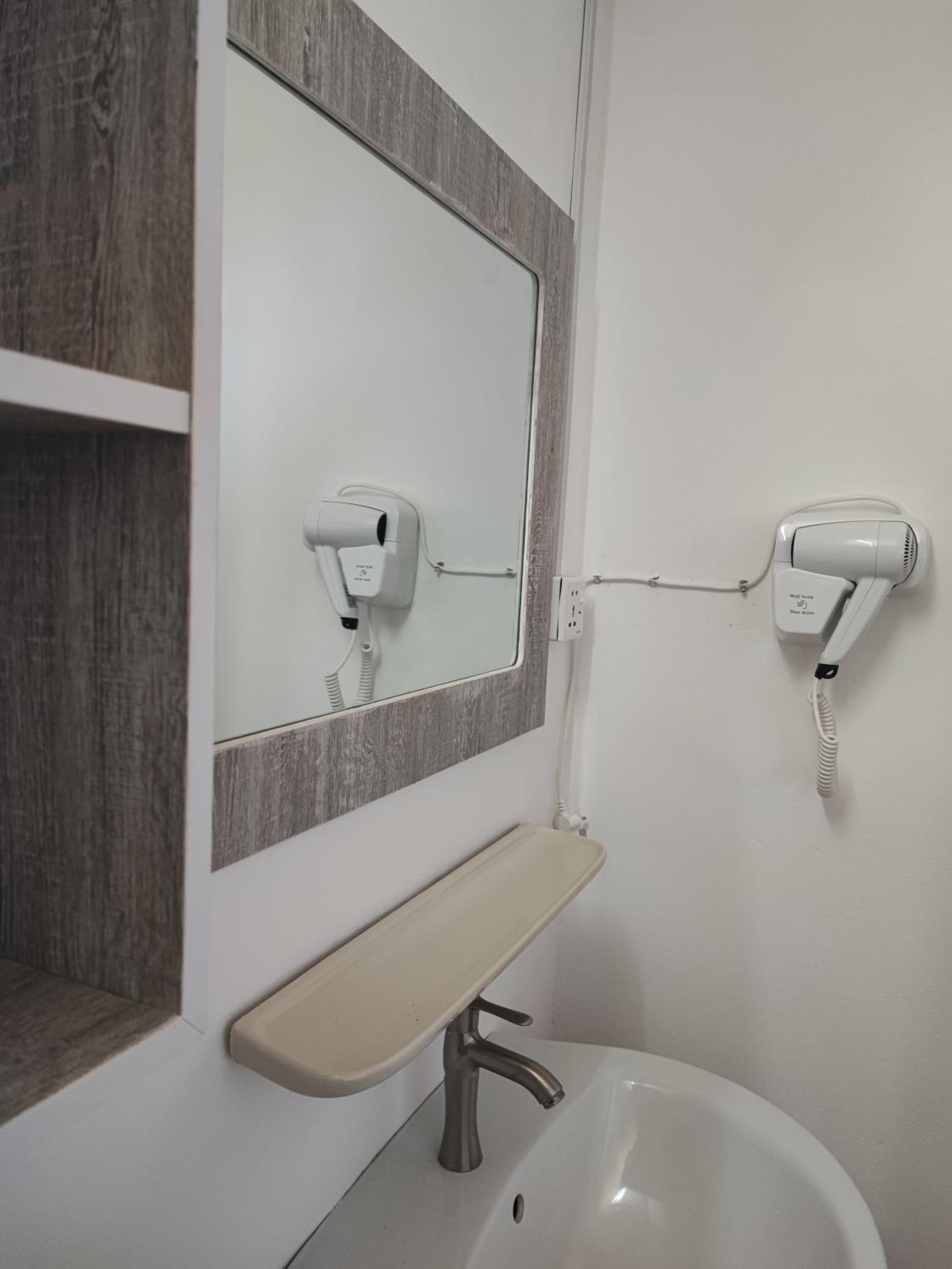 One-Bedroom Apartment - Photo 12