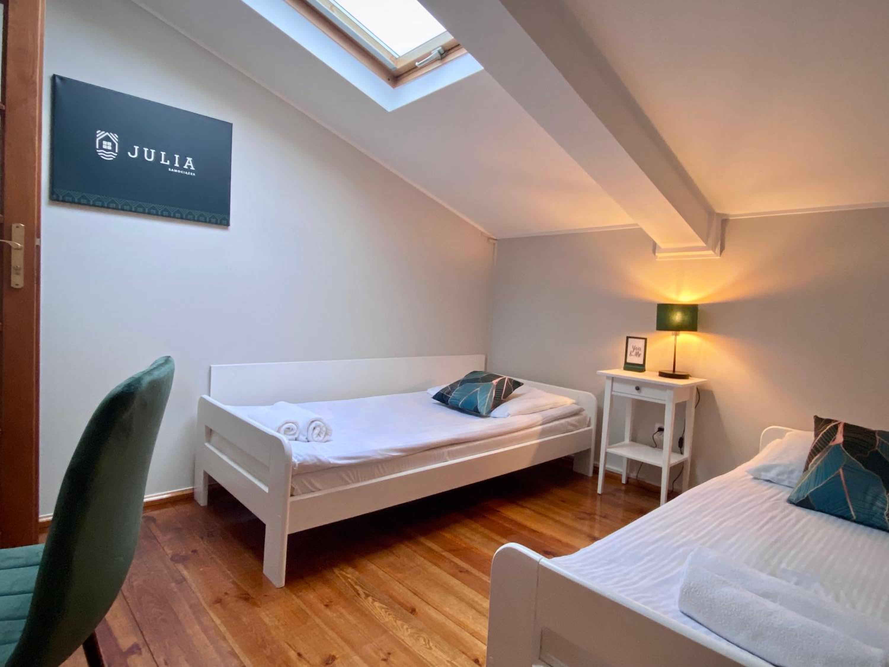 Small Double Room - Photo 1