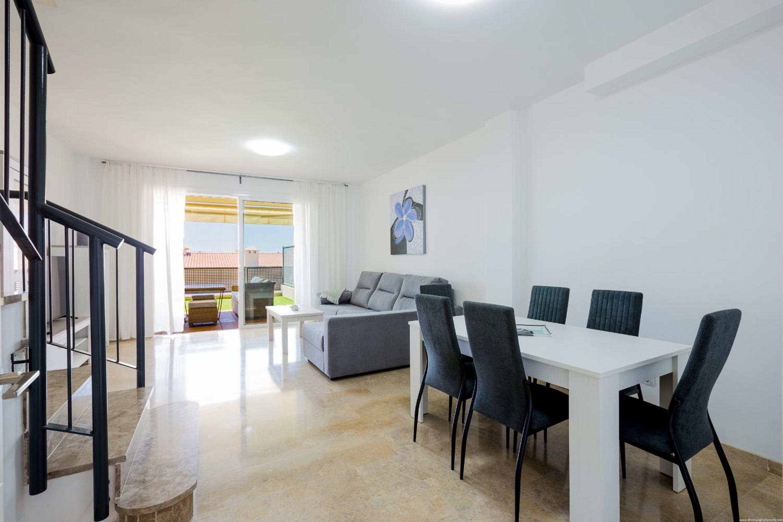 Townhouse de Dos Habitaciones con Vista al Mar