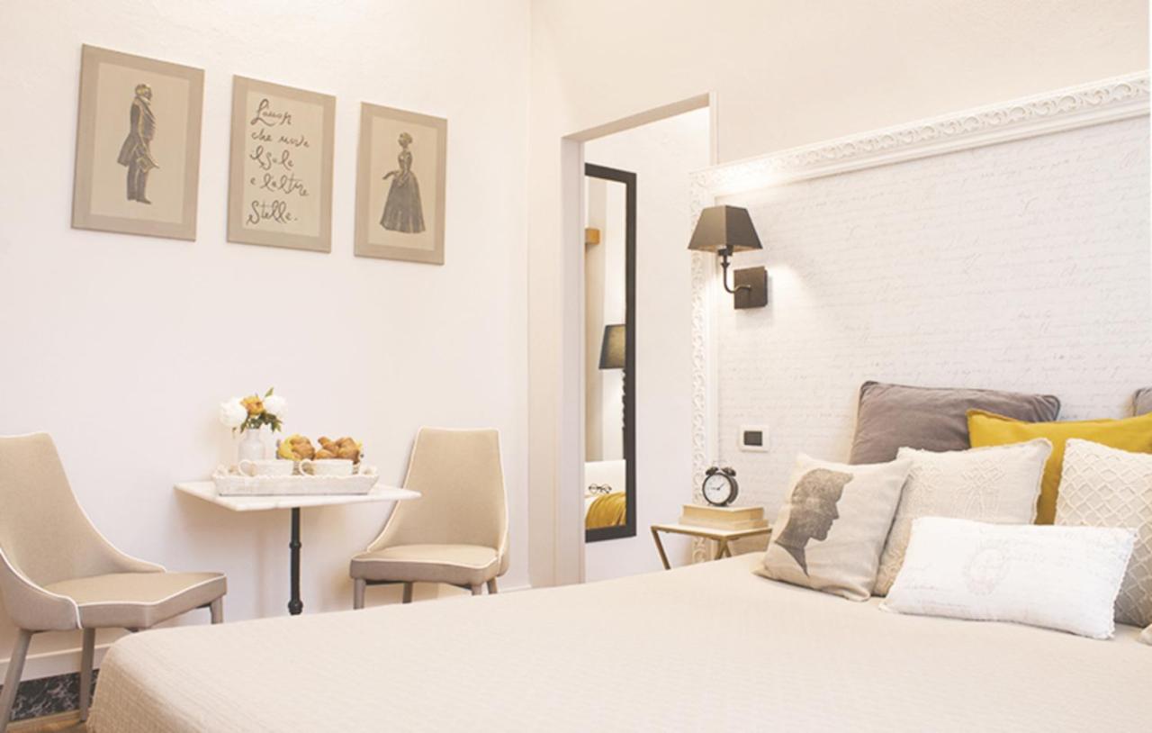 Triple Room - Photo 6