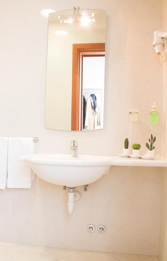 Triple Room - Photo 4