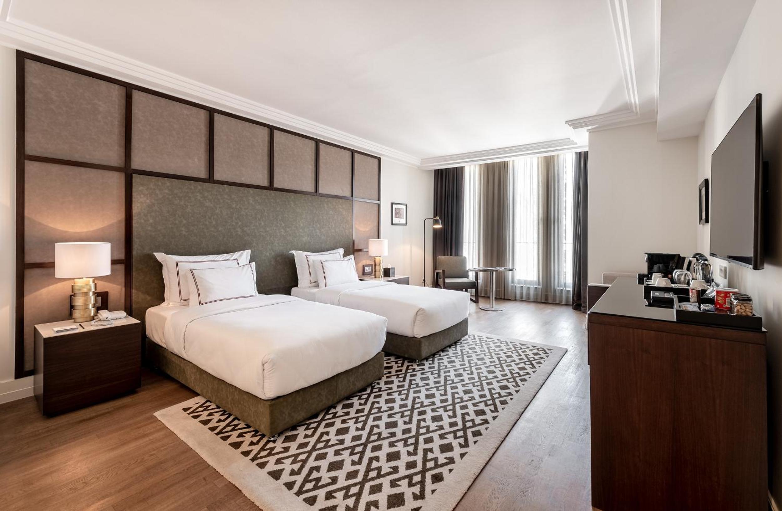 Deluxe Twin Room