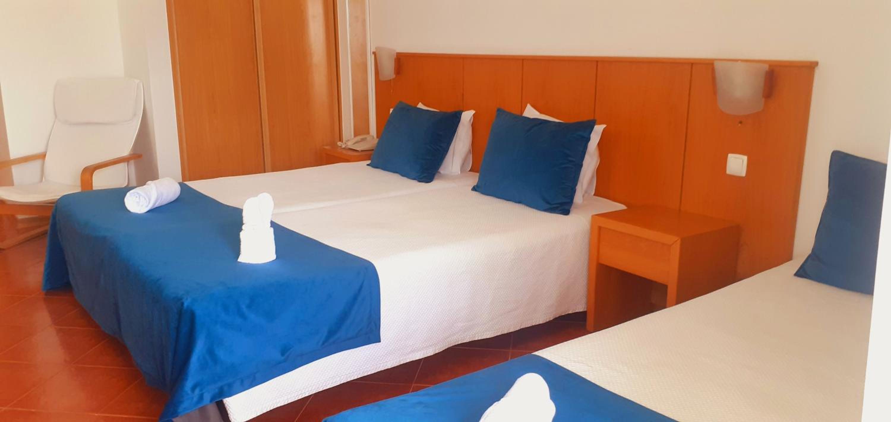 Comfort Triple Room
