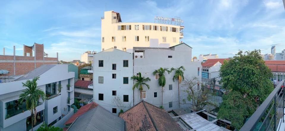 Deluxe Double Room with Balcony - Photo 6