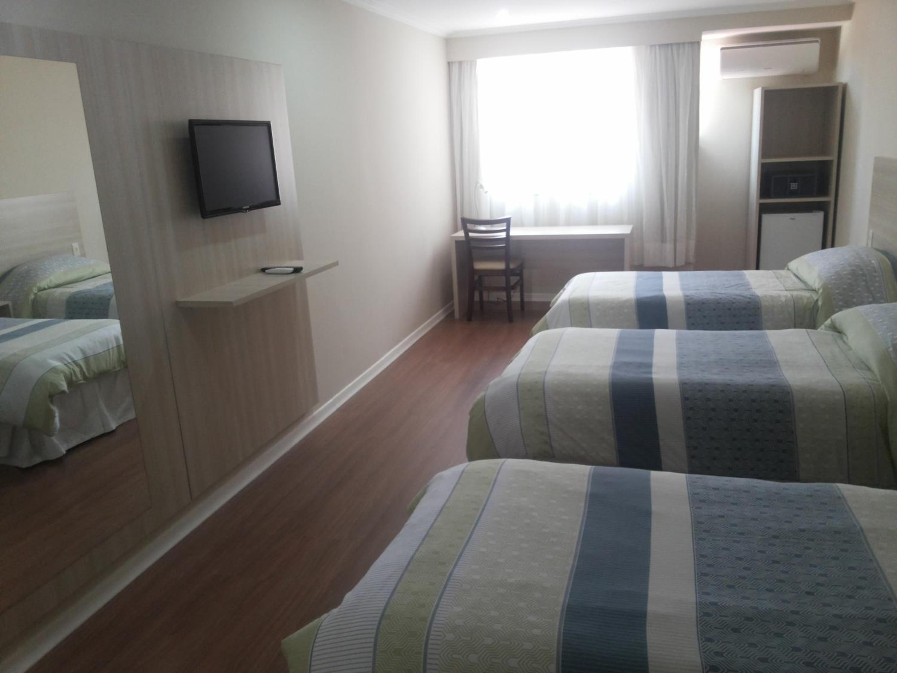 Luxury Triple Room photo 3