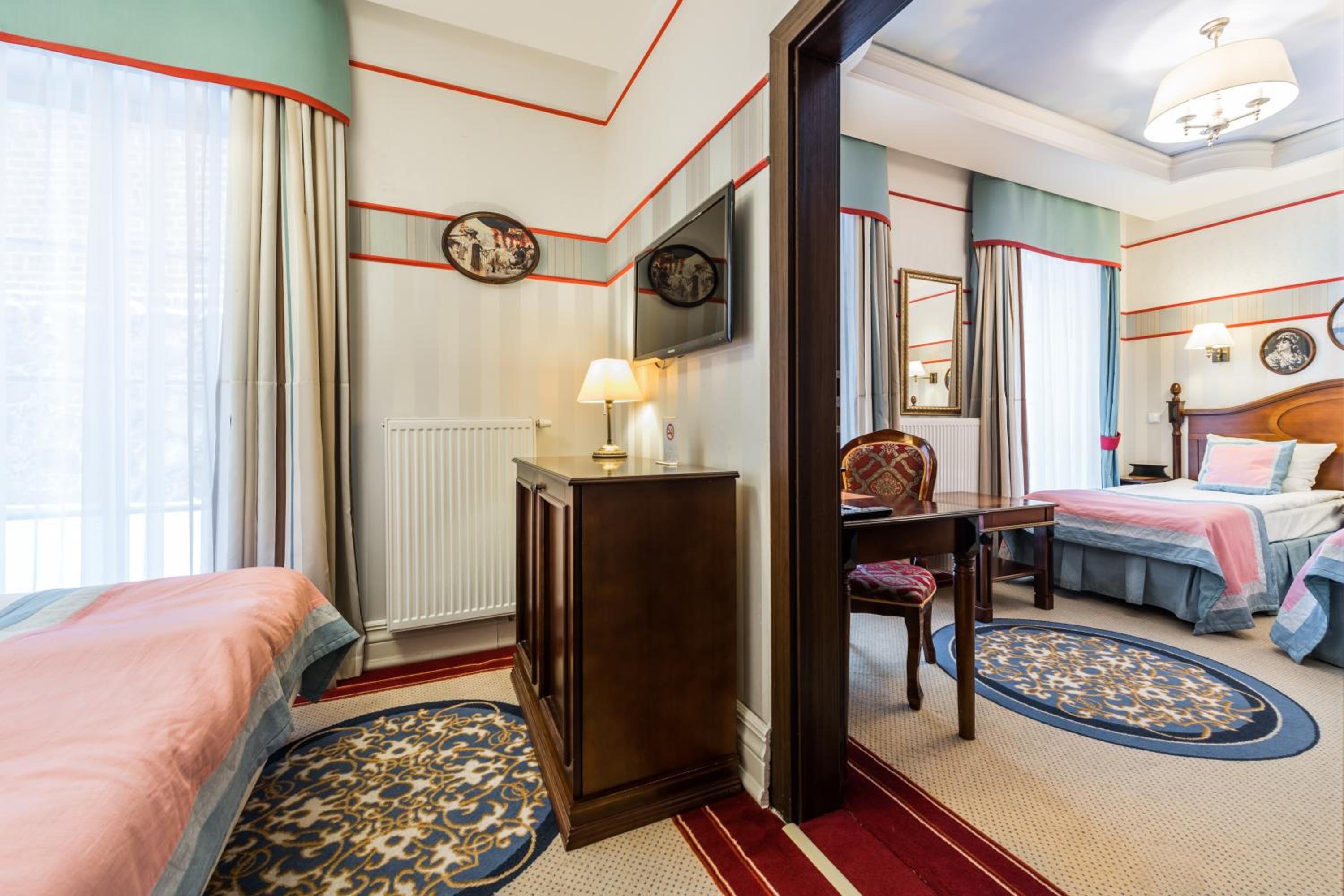 Deluxe Triple Room photo 1