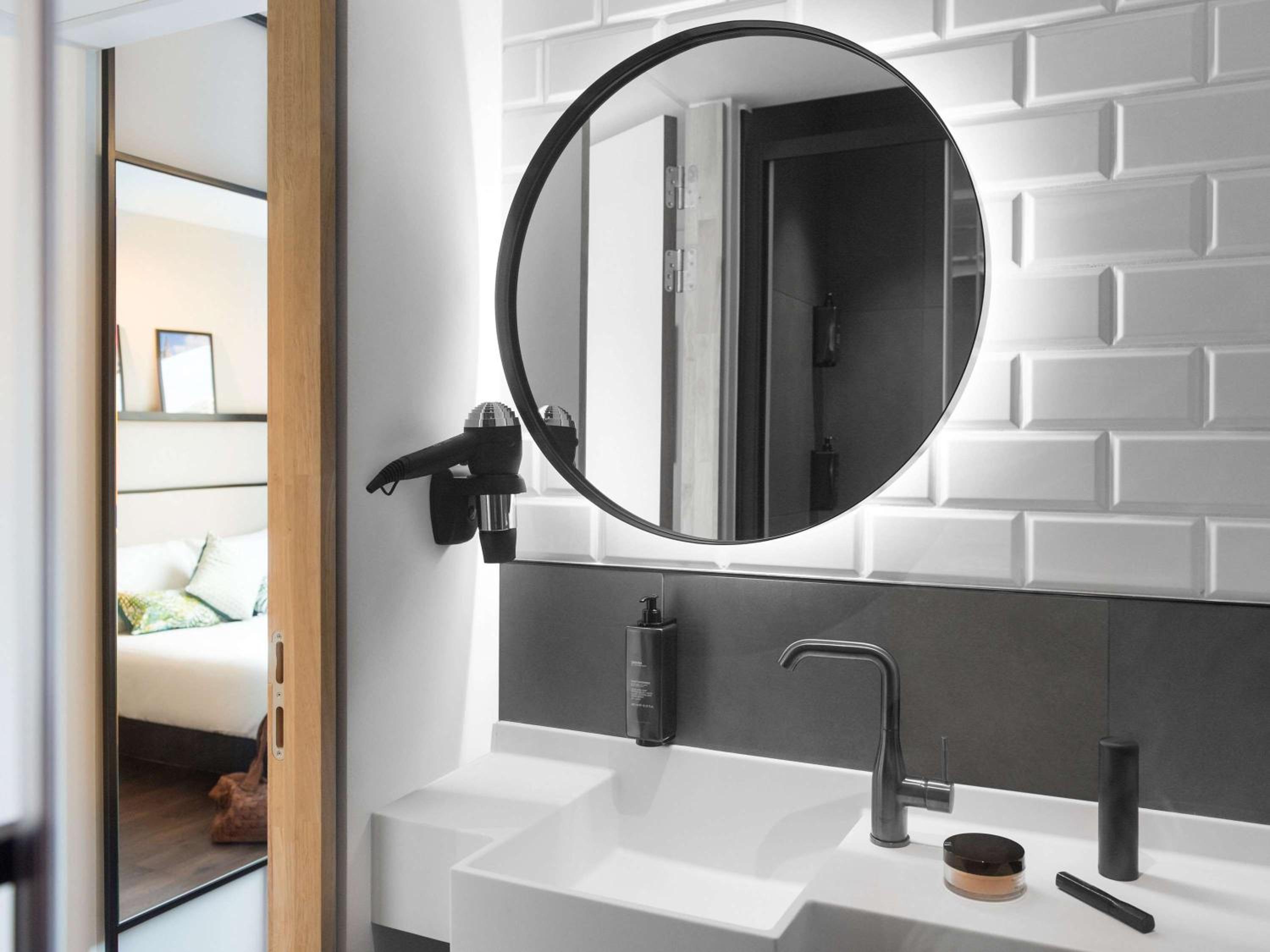 Superior Double or Twin Room - Garden Side - Photo 1