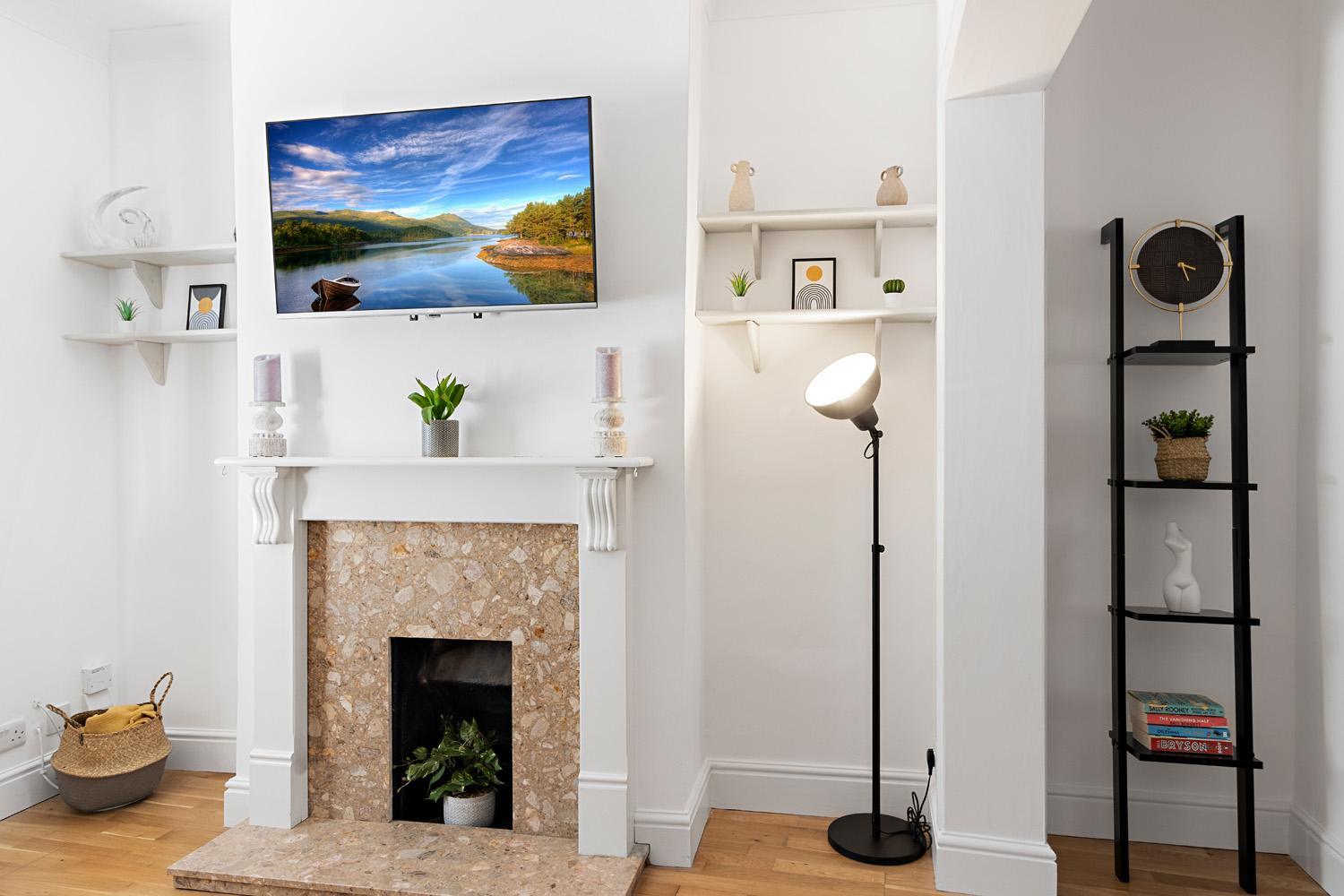 Two-Bedroom House photo 3
