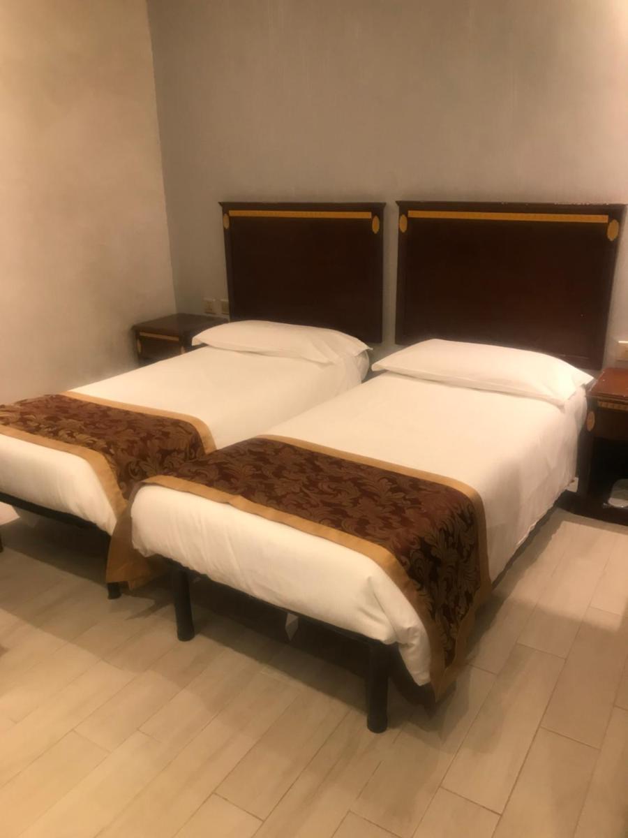 Small Twin Room