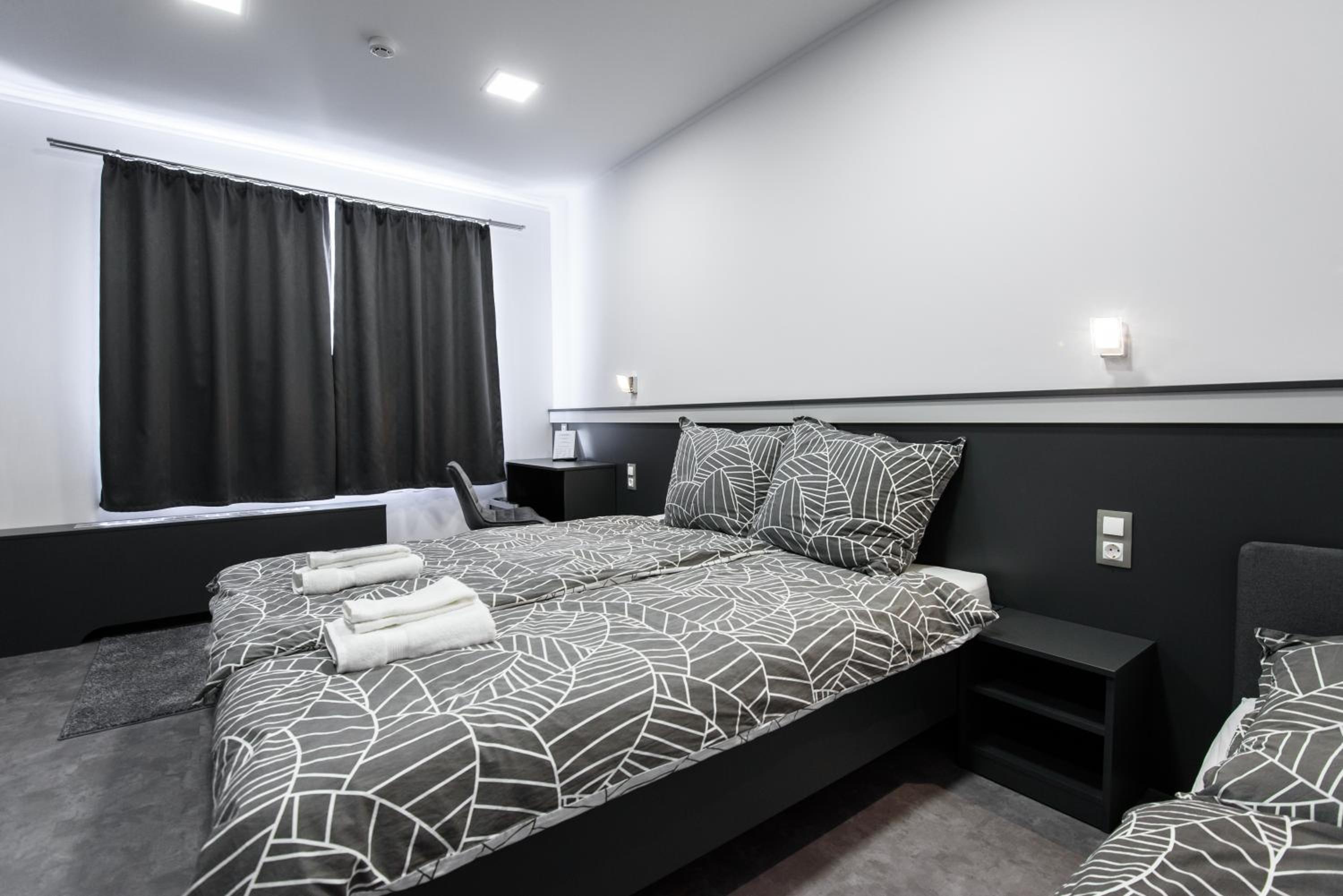 Triple Room with Private Bathroom photo 2