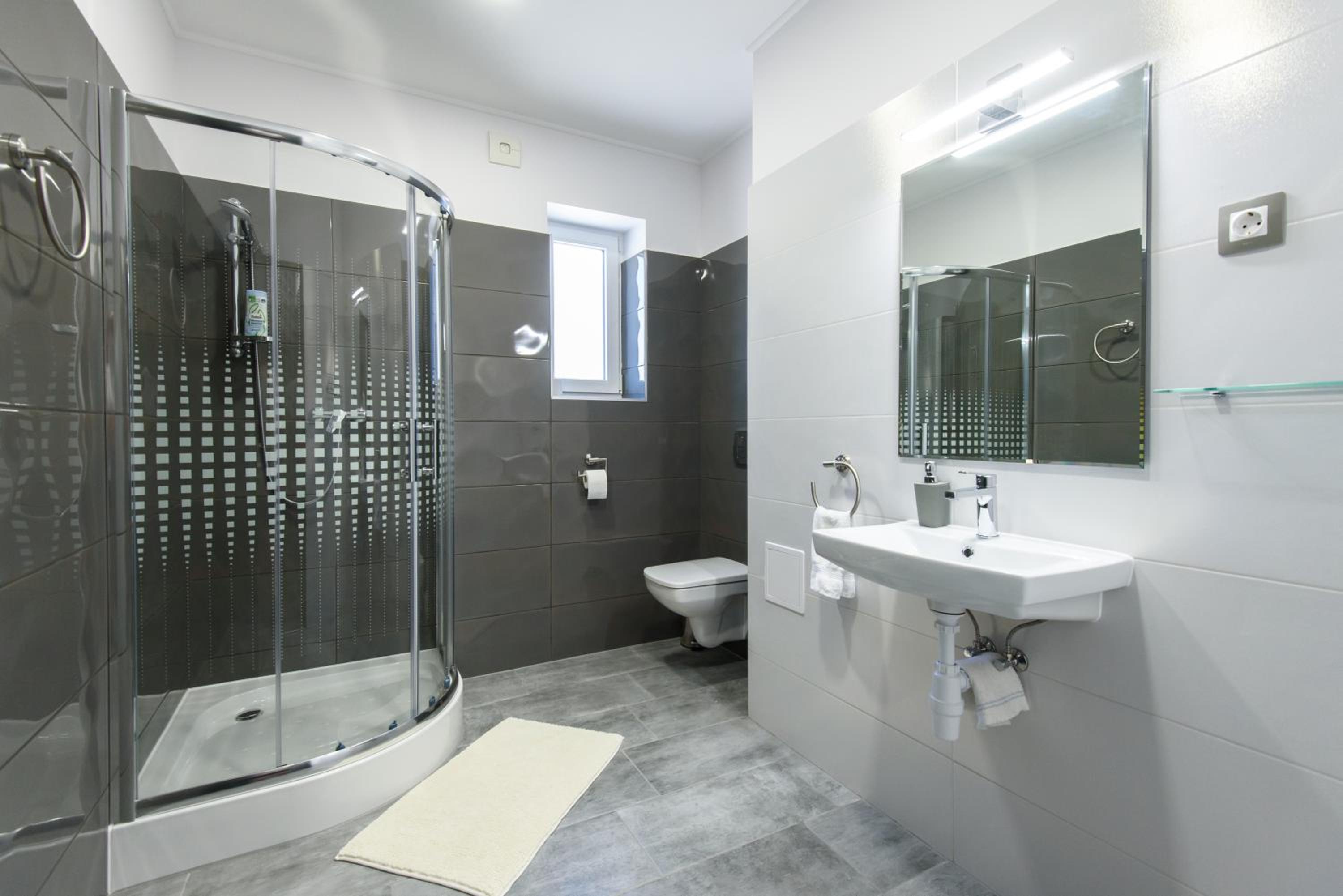 Standard Double or Twin Room with Balcony photo 2