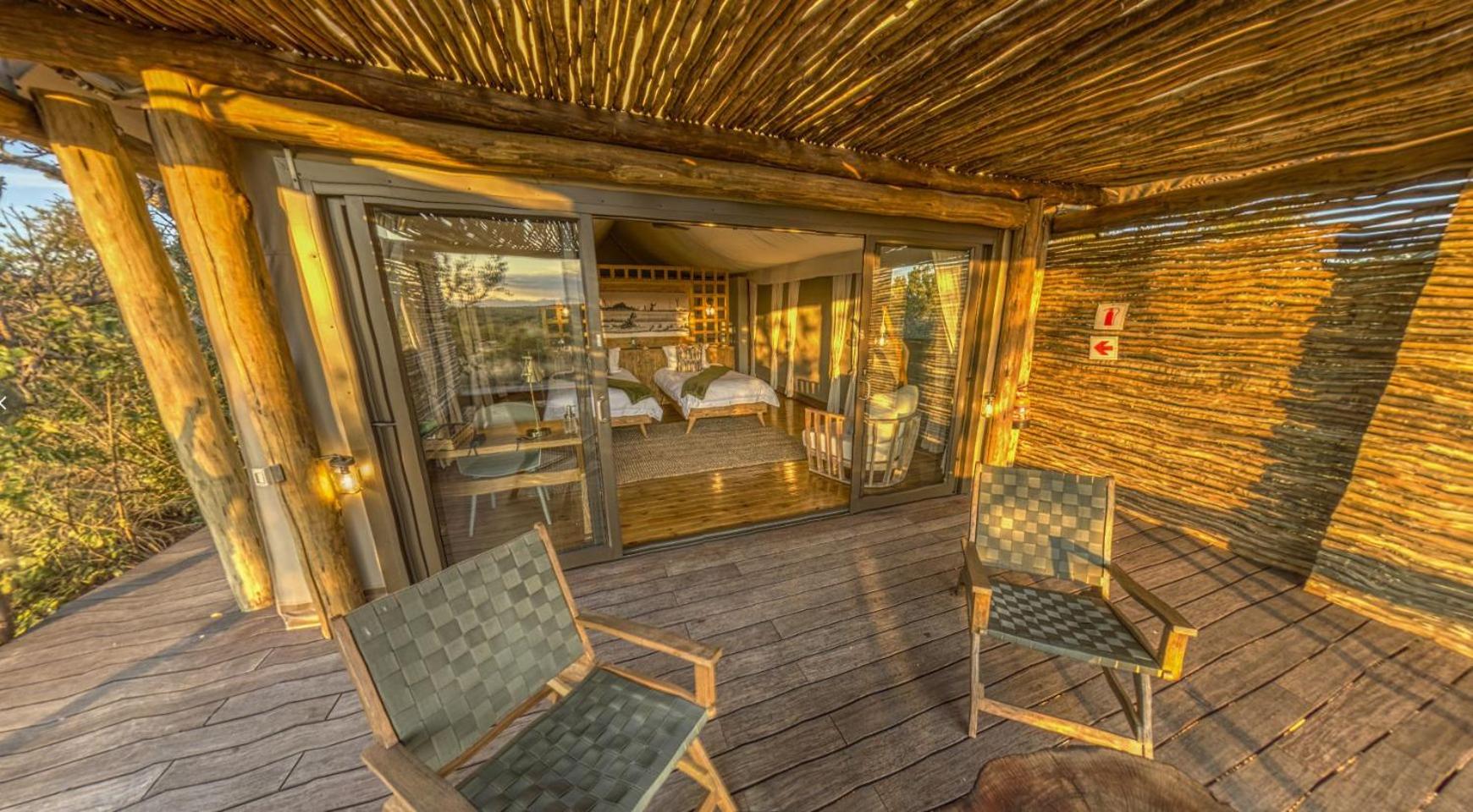 Superior Double or Twin Room with Mountain View photo 2