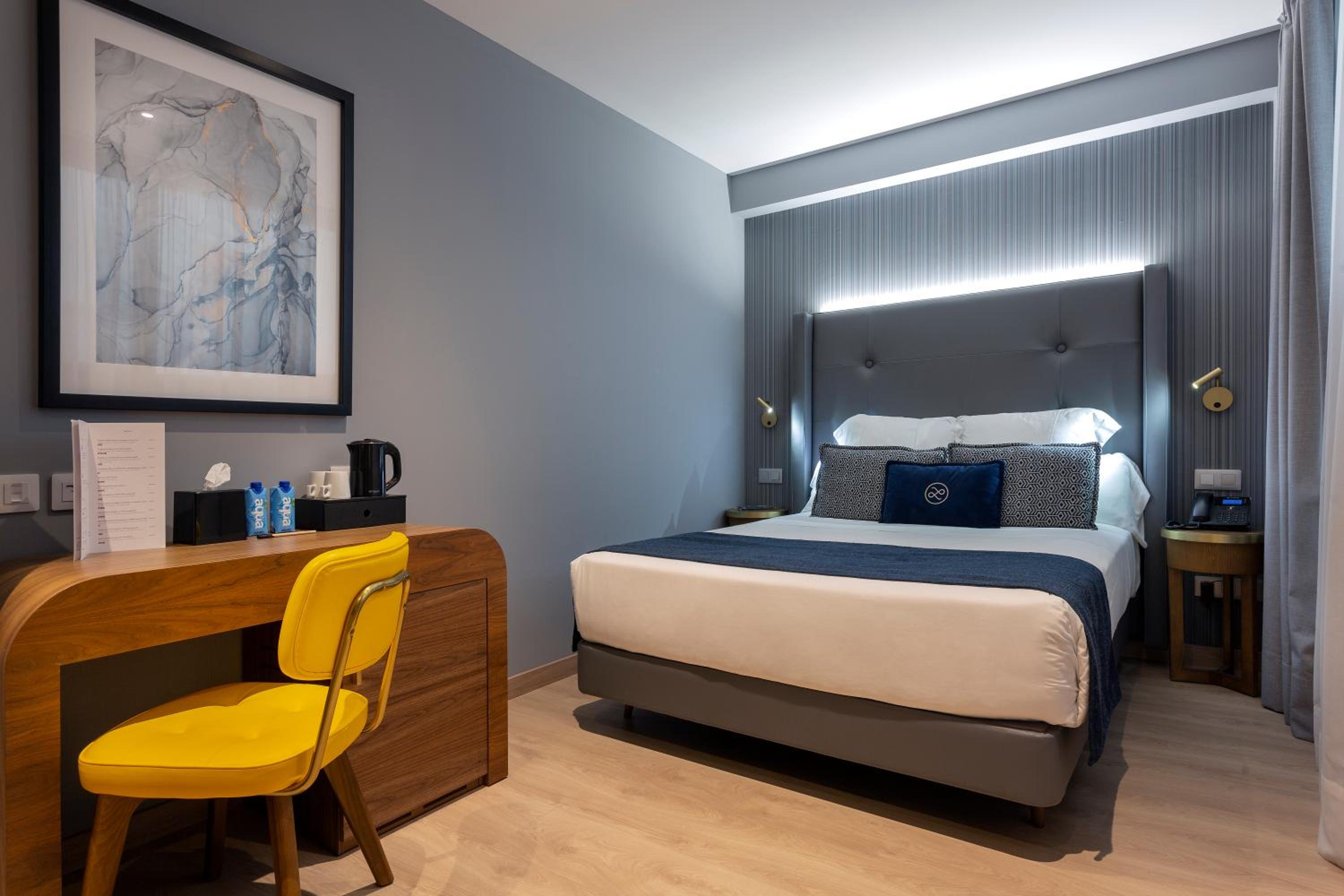 Interior Double Room Single Use