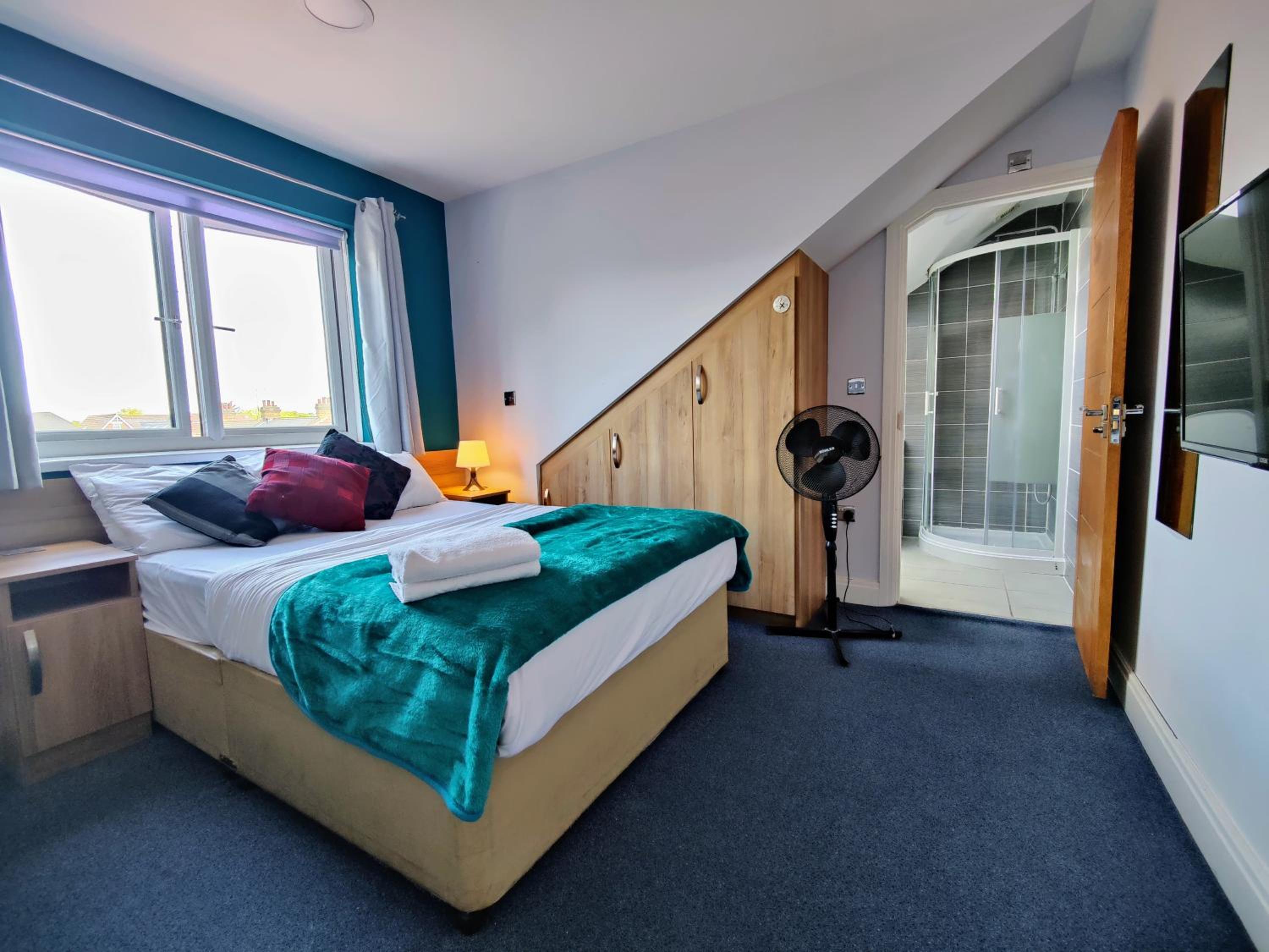 Double Room - Photo 2