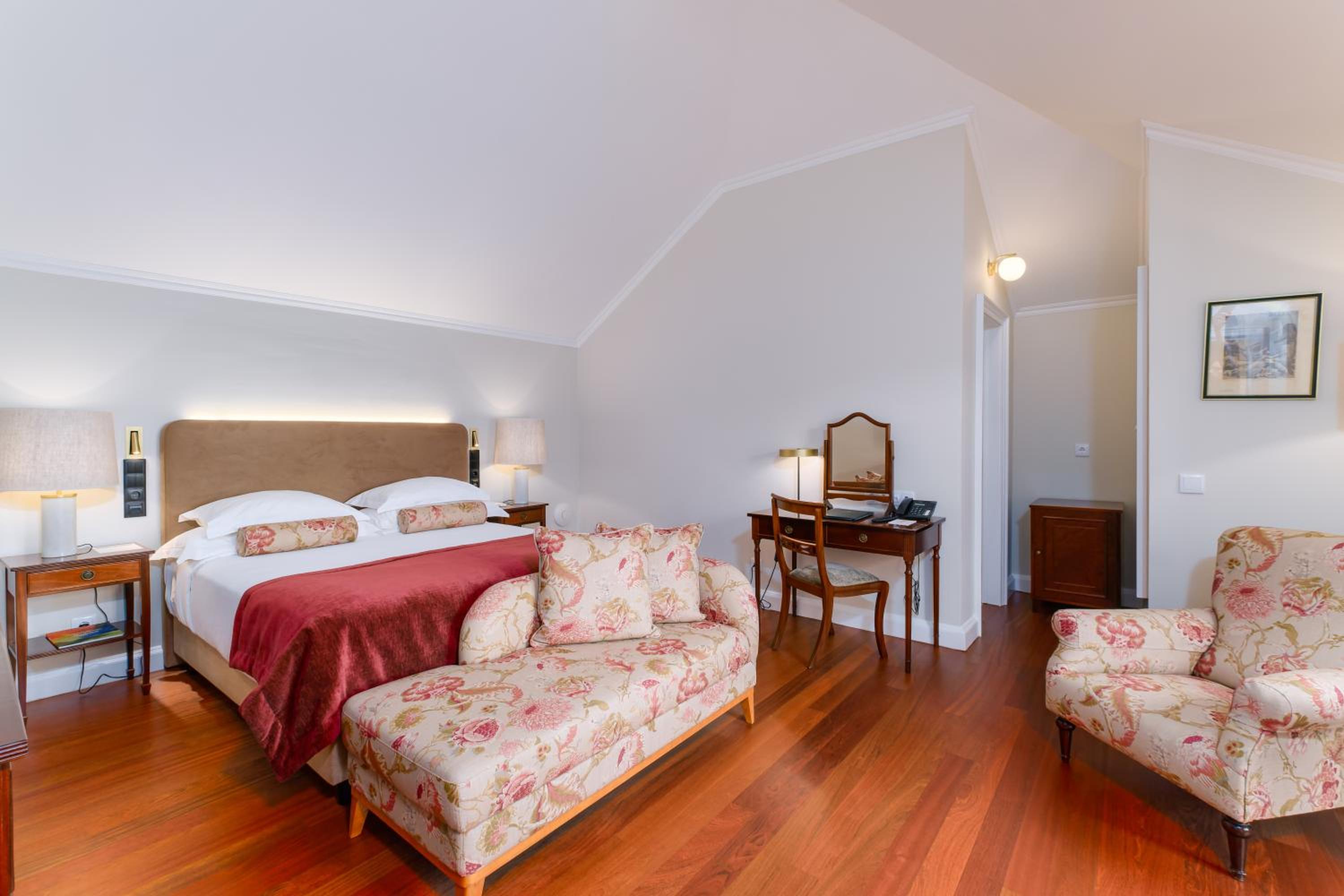 Deluxe Double Room - Main House - Photo 4