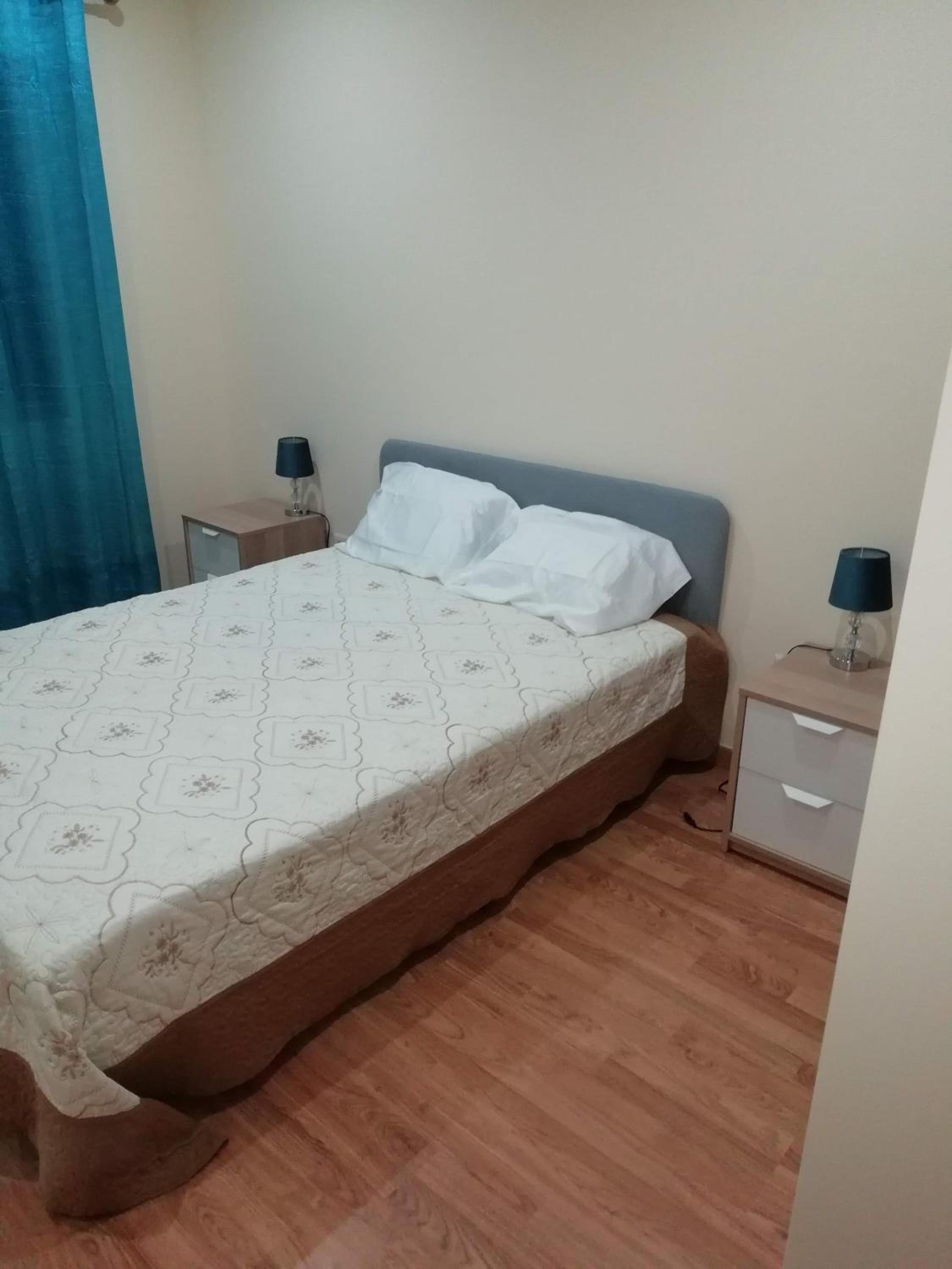 Three-Bedroom House photo 3
