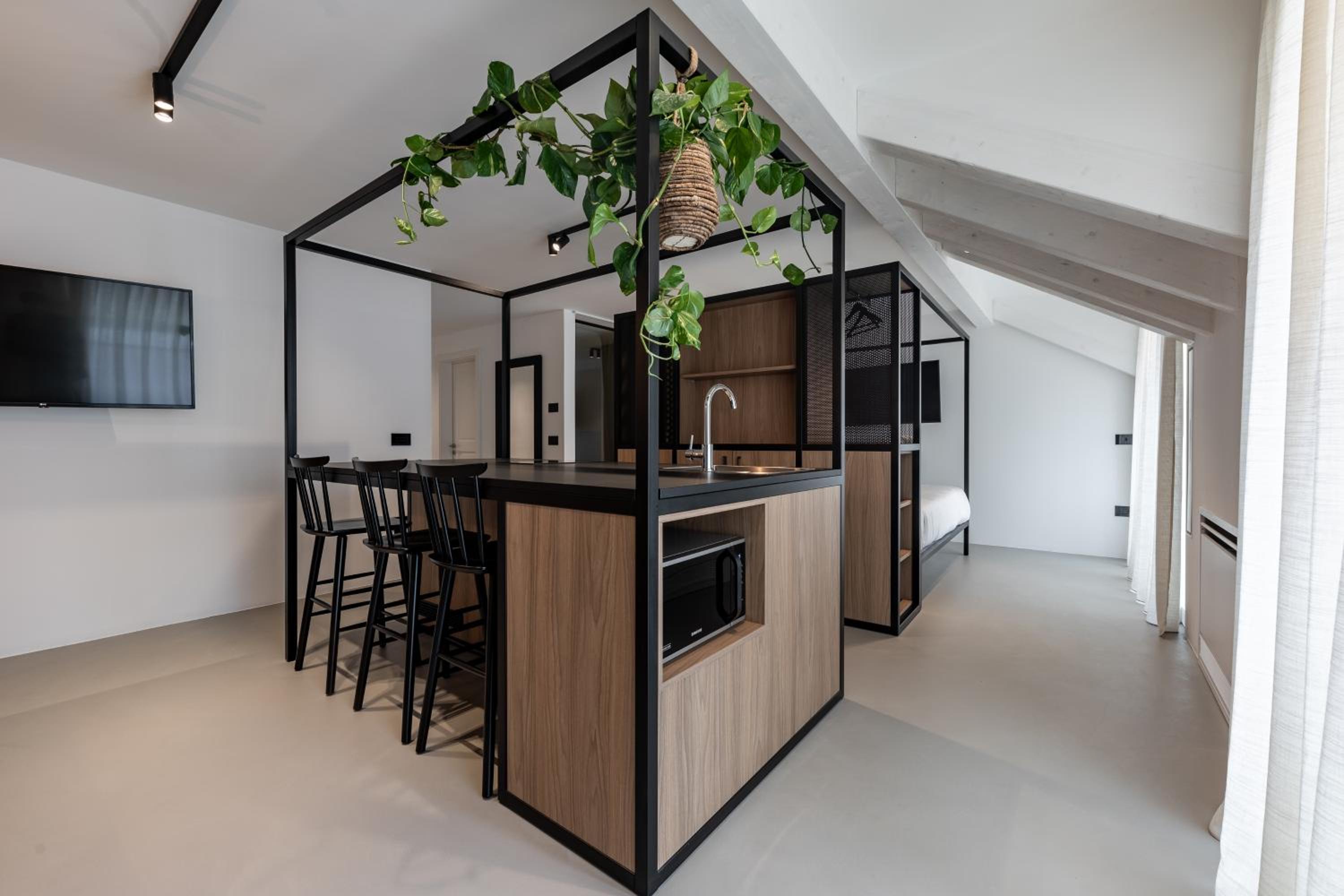 Open Space Superior with Kitchen