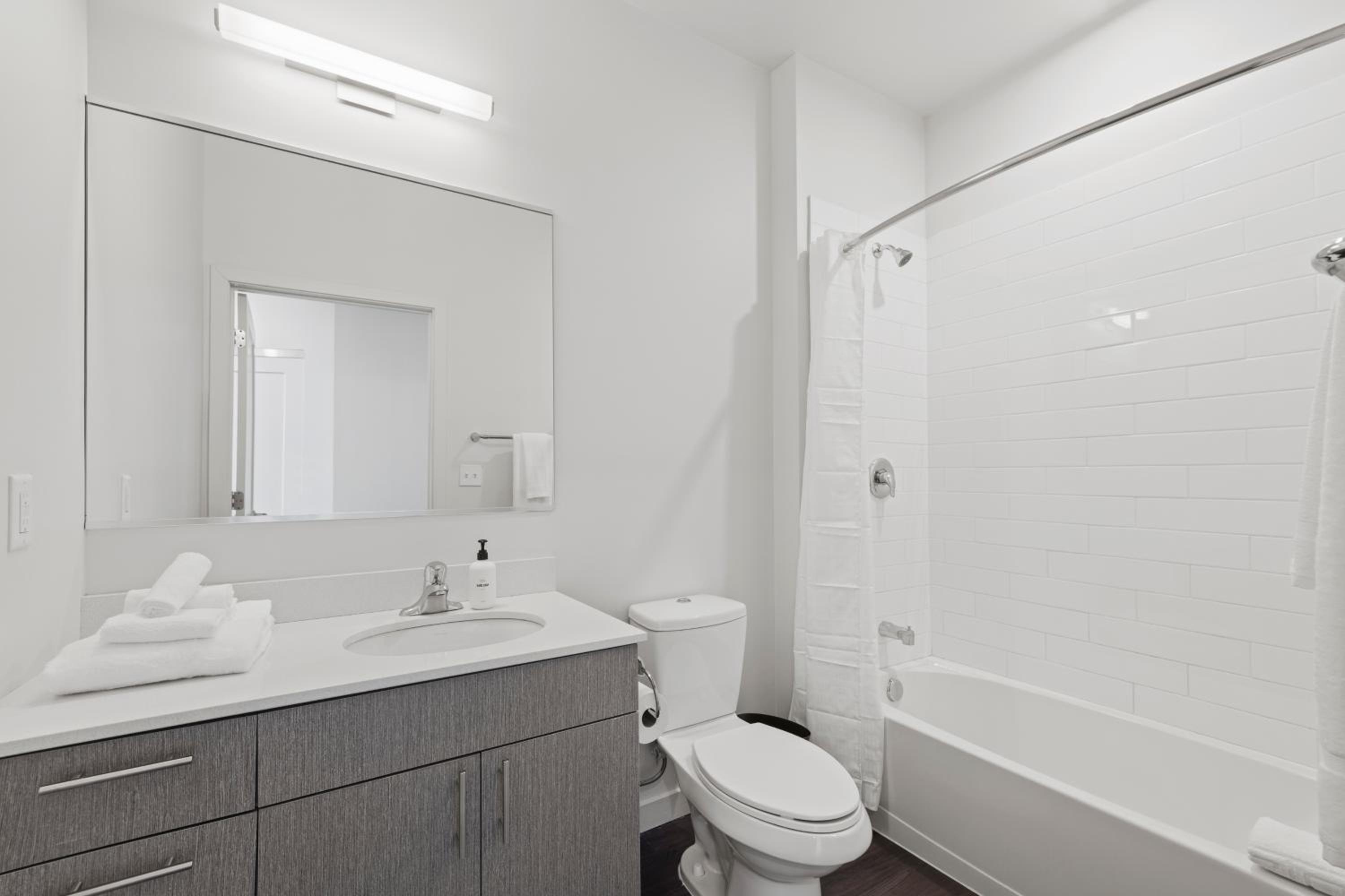 Studio Apartment - Photo 7