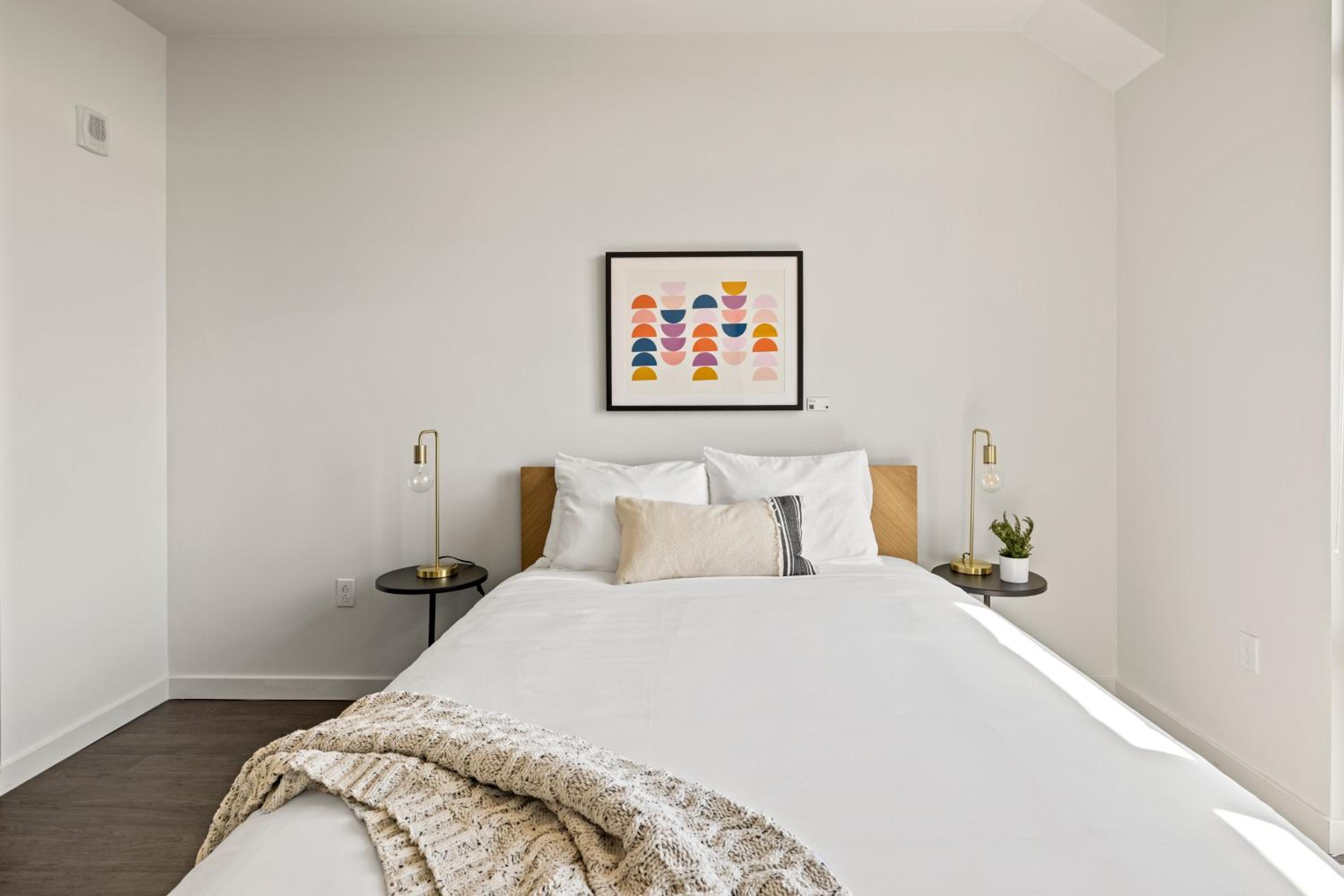 Premium One Bedroom Apartment - Photo 4