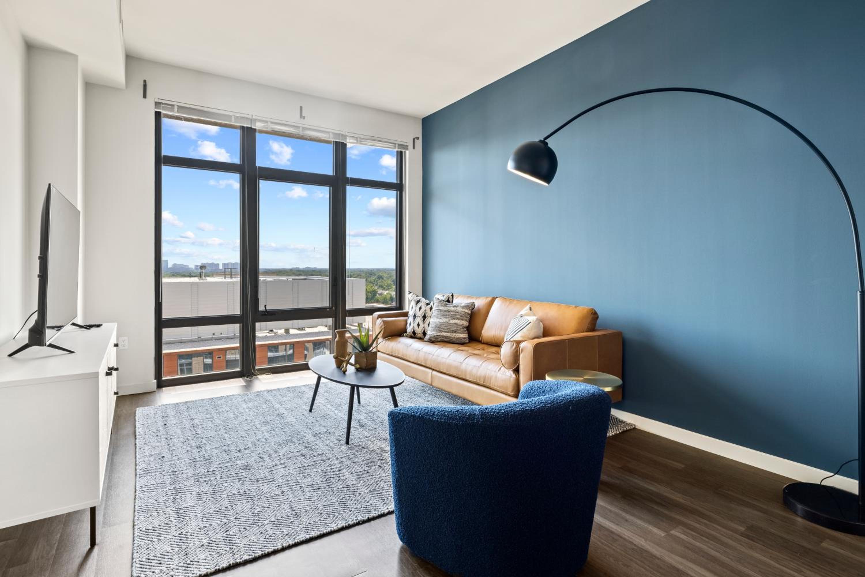 Premium One Bedroom Apartment - Photo 1