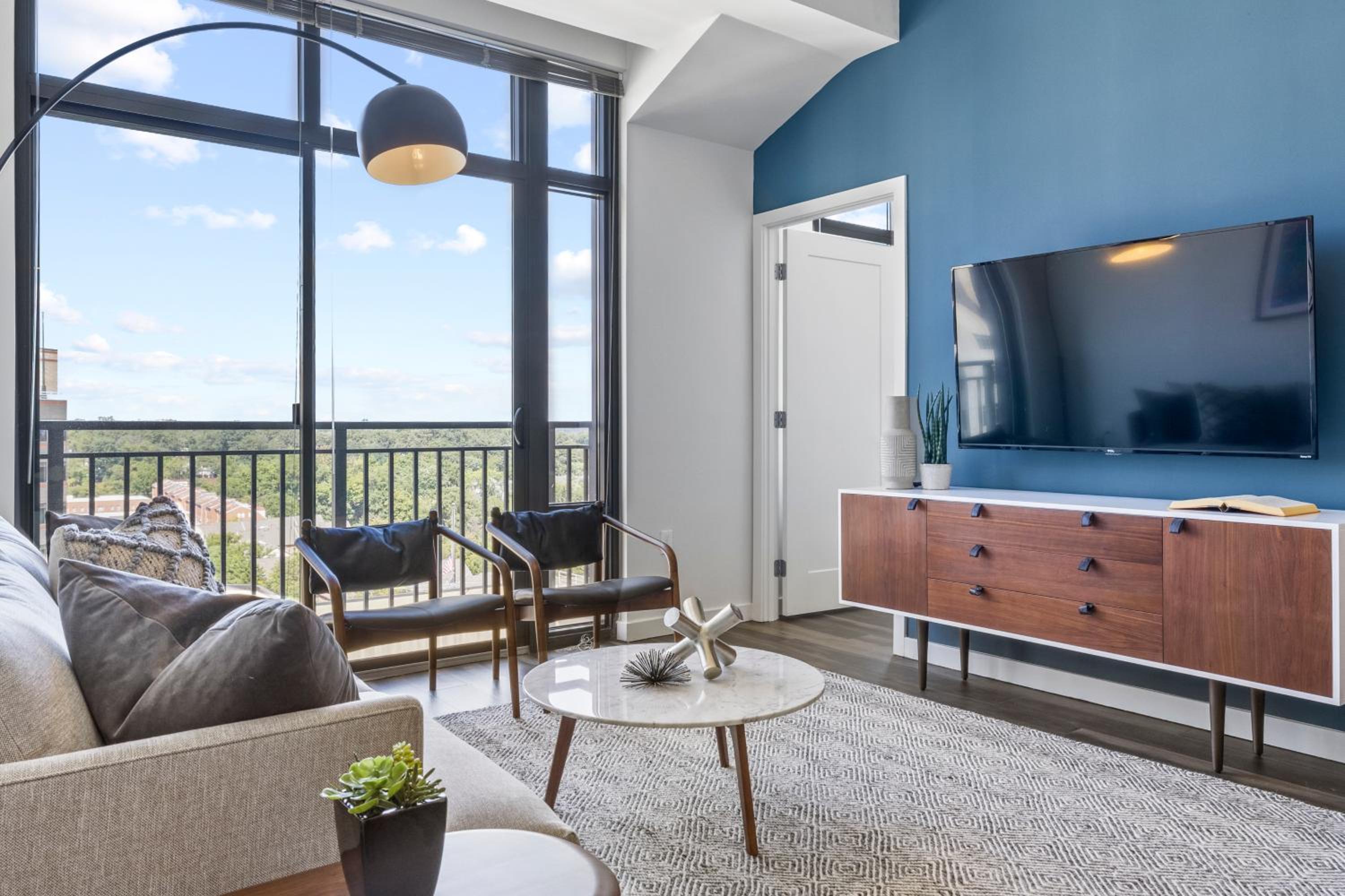Two-Bedroom Apartment - Photo 8