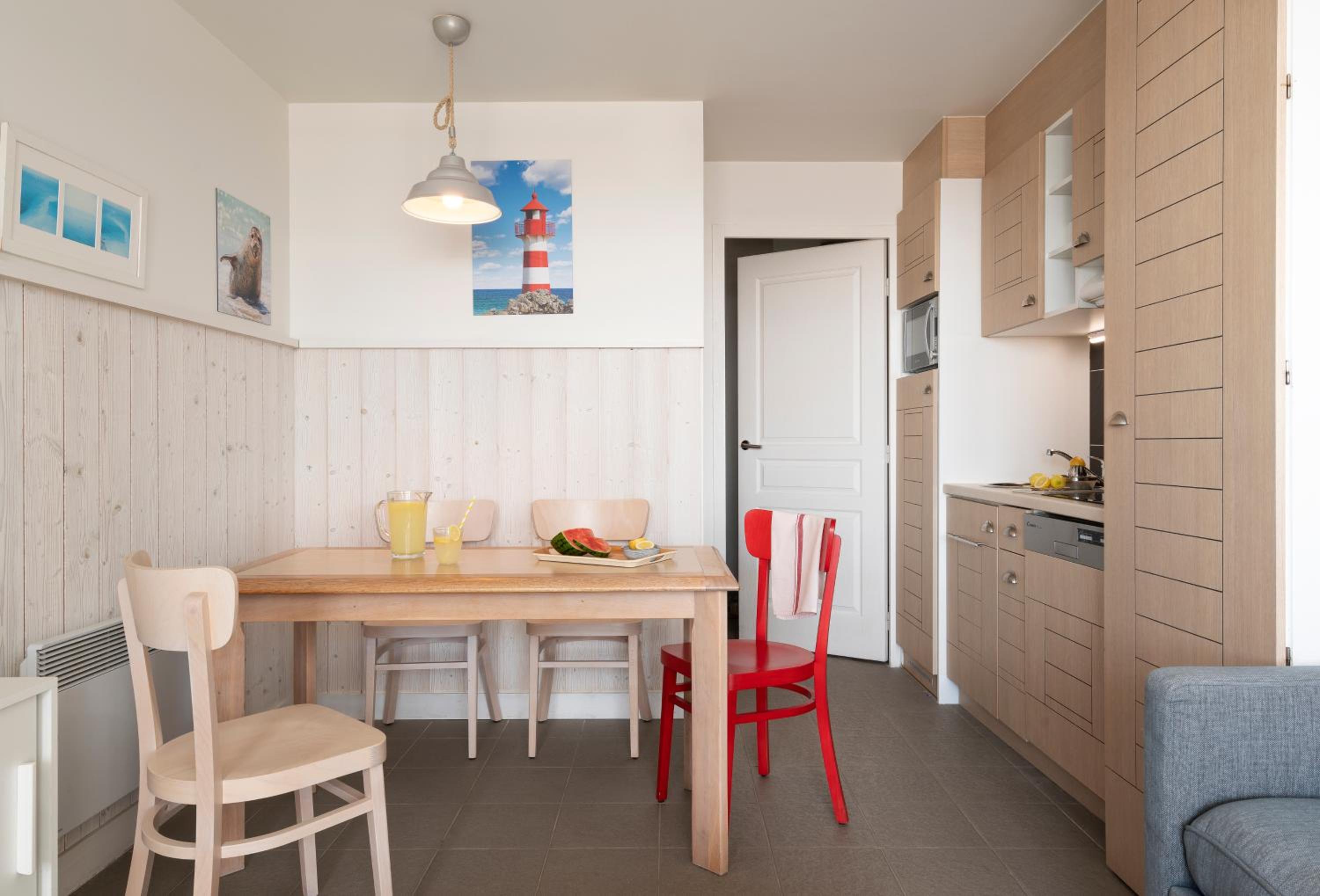 One-Bedroom Apartment (4 People) photo 2