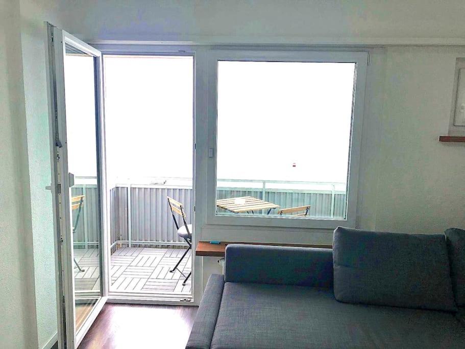 Apartment with Balcony - Photo 18