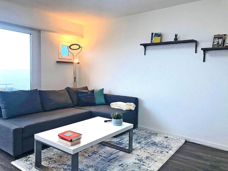 Apartment with Balcony - Photo 12