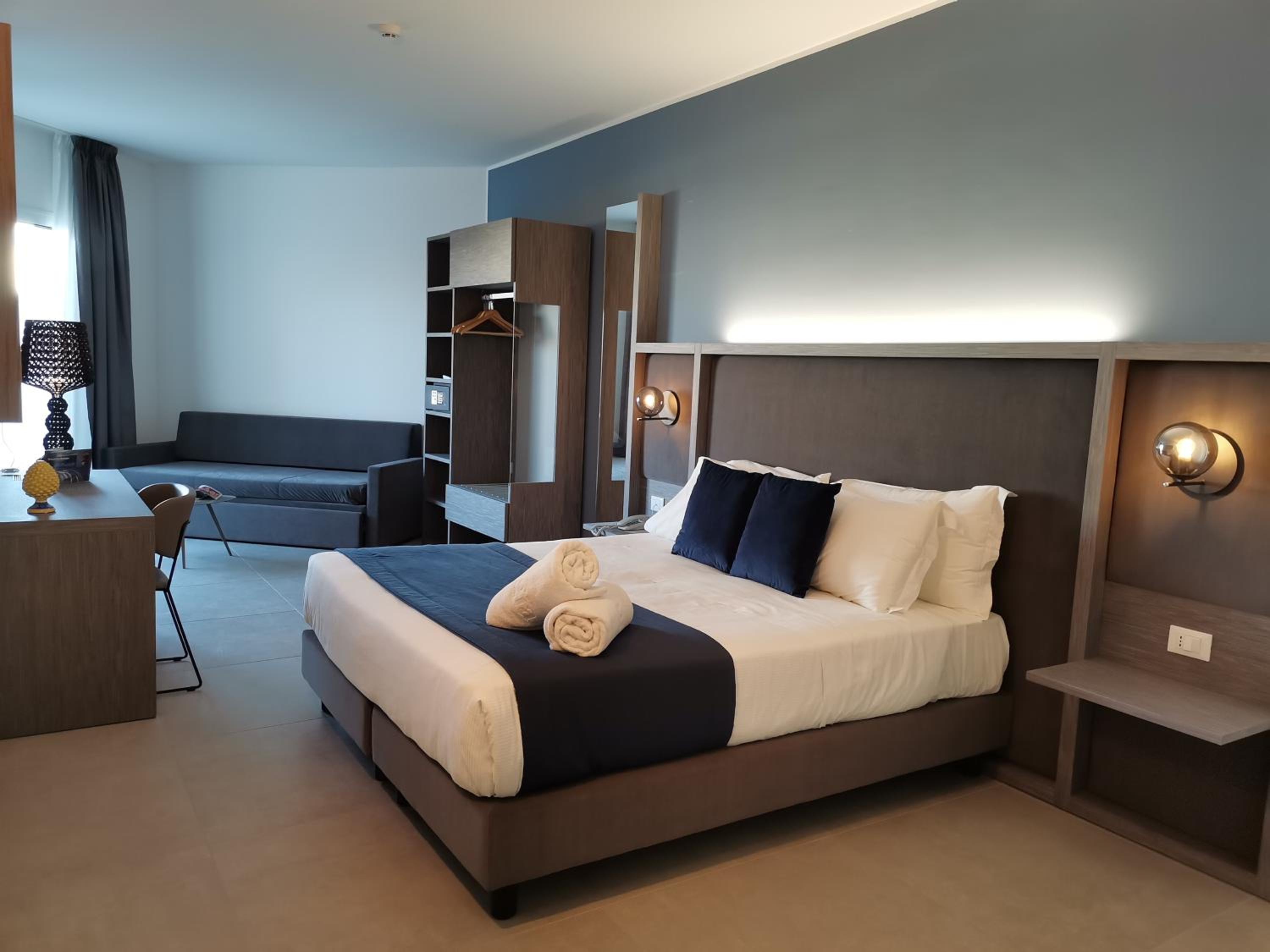 Triple Room with Garden View - Photo 1
