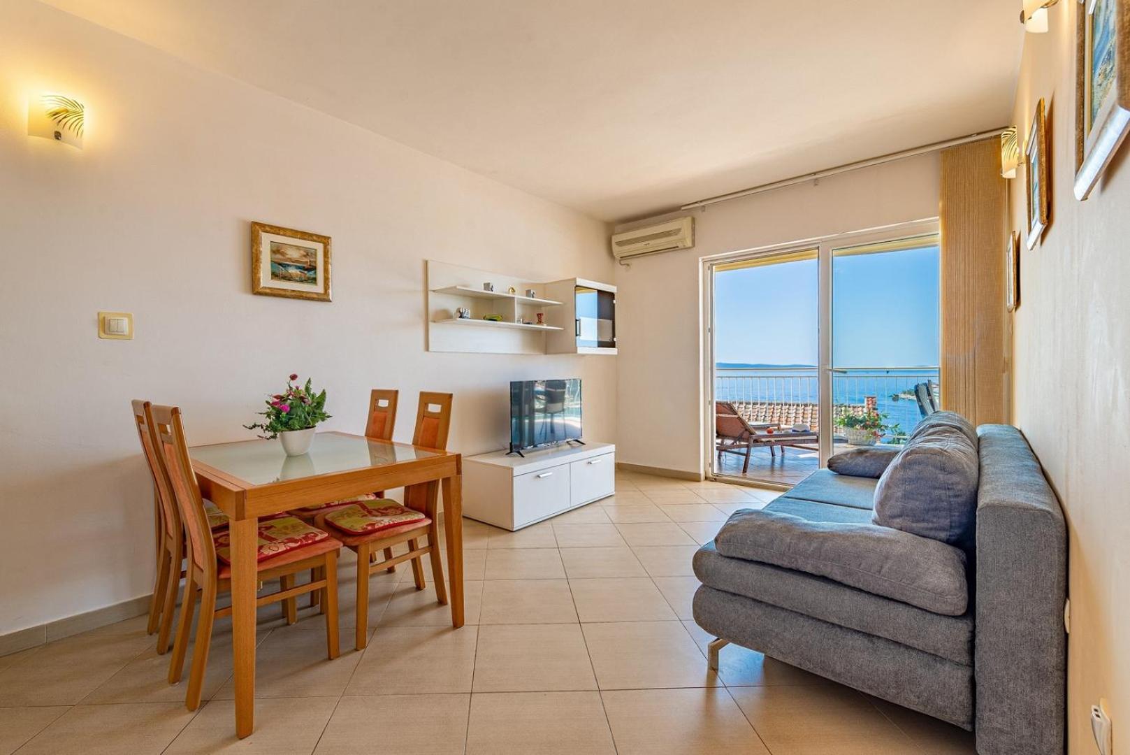 Apartment with Balcony