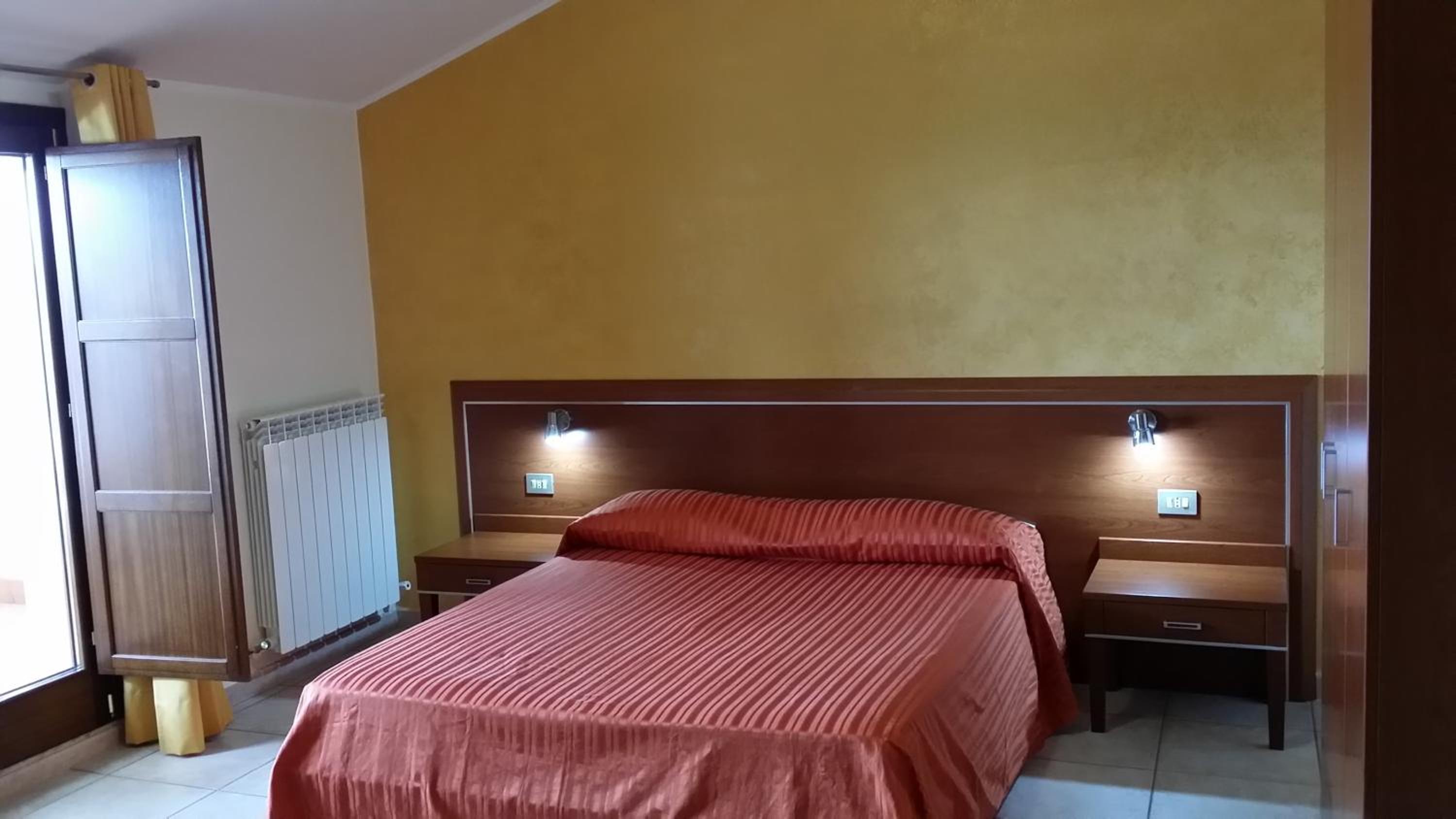 Double Room - Photo 1
