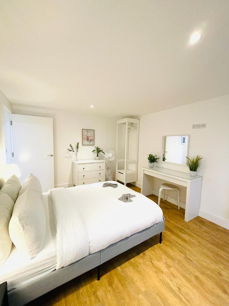 Two-Bedroom Apartment photo 1