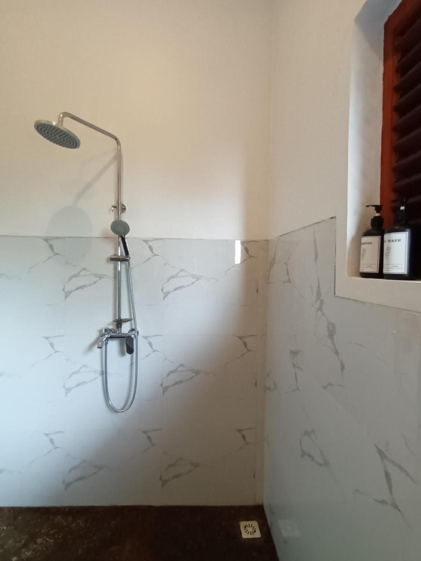 One-Bedroom Villa - Photo 33