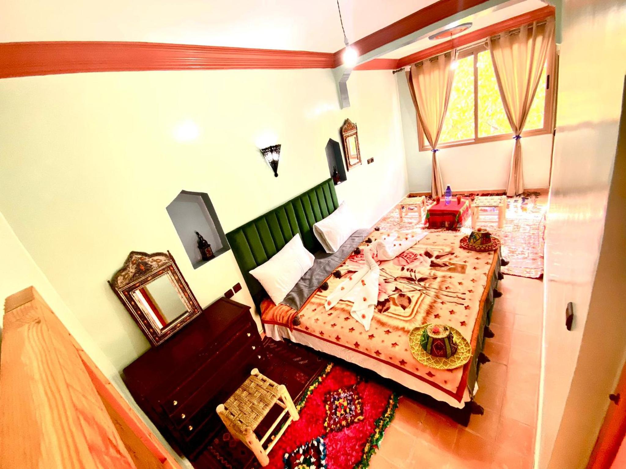 Triple Room with Mountain View - Photo 2