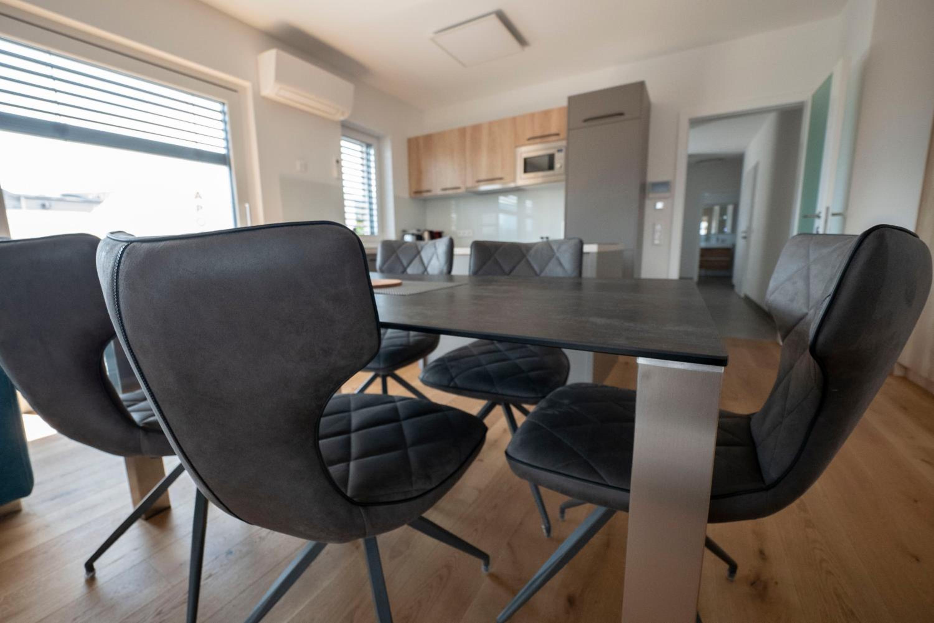 Penthouse Apartment with 360 Degree Terrace - Photo 2