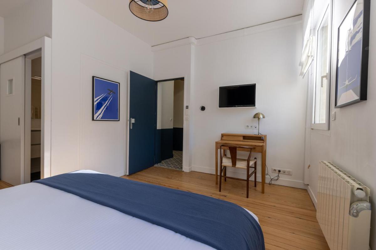 Deluxe Double or Twin Room