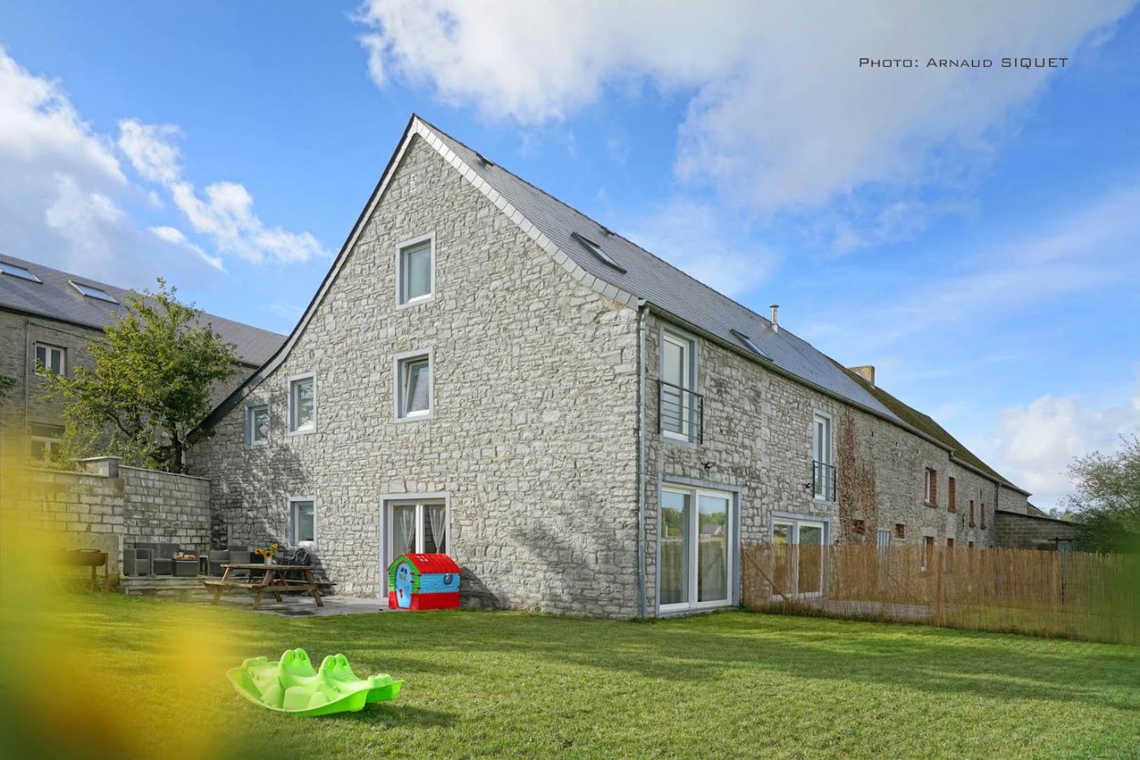 Three-Bedroom House - Photo 7