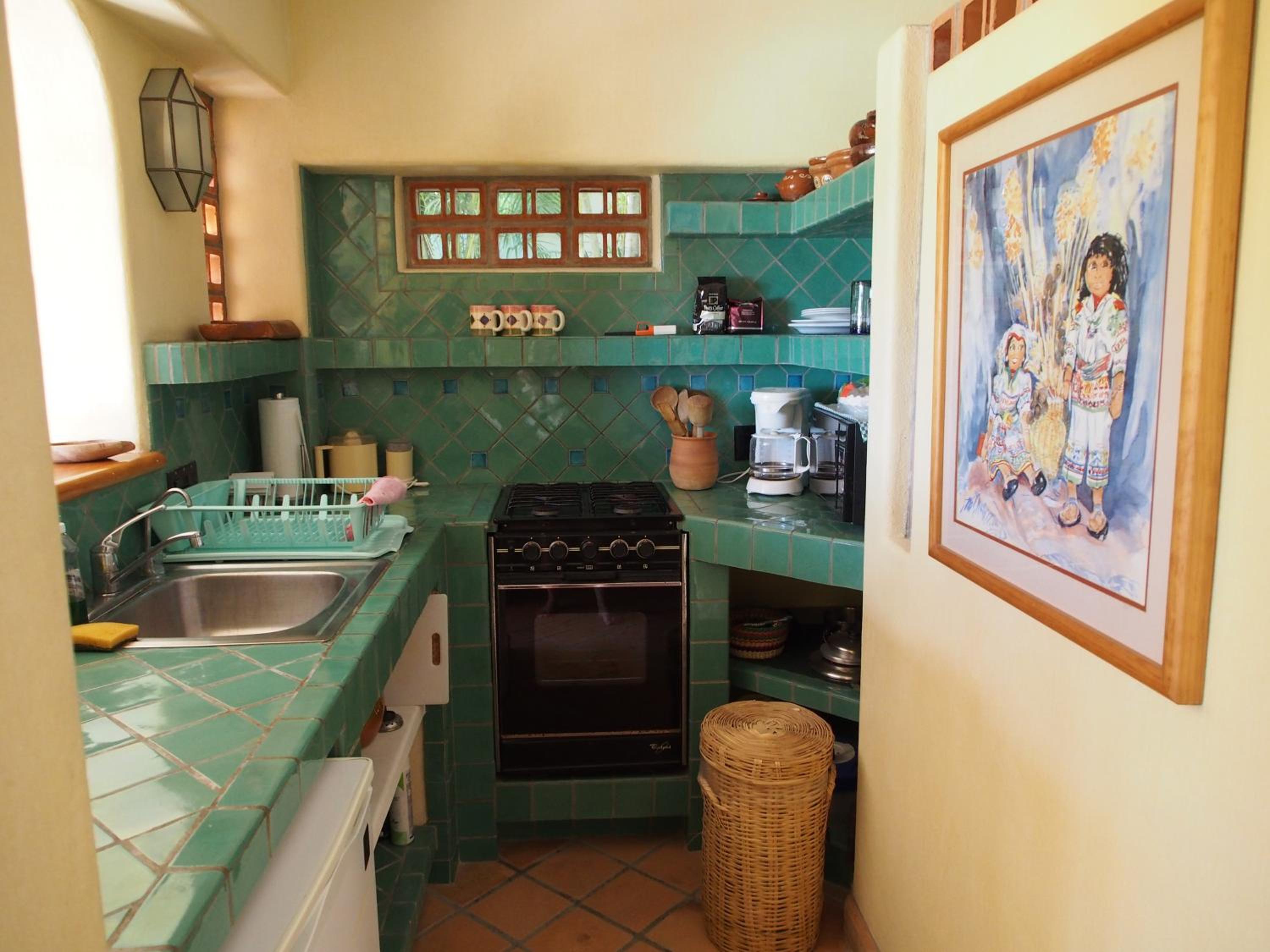 Four-Bedroom House - Photo 20