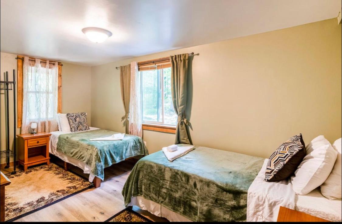 Two-Bedroom House - Photo 29