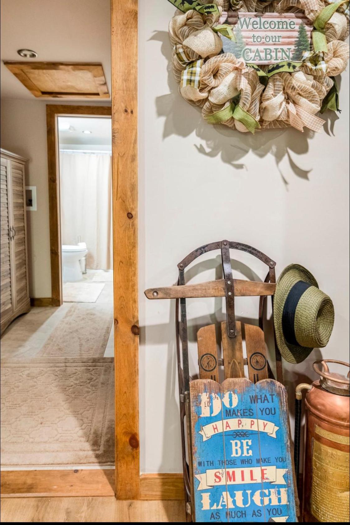 Two-Bedroom House - Photo 30