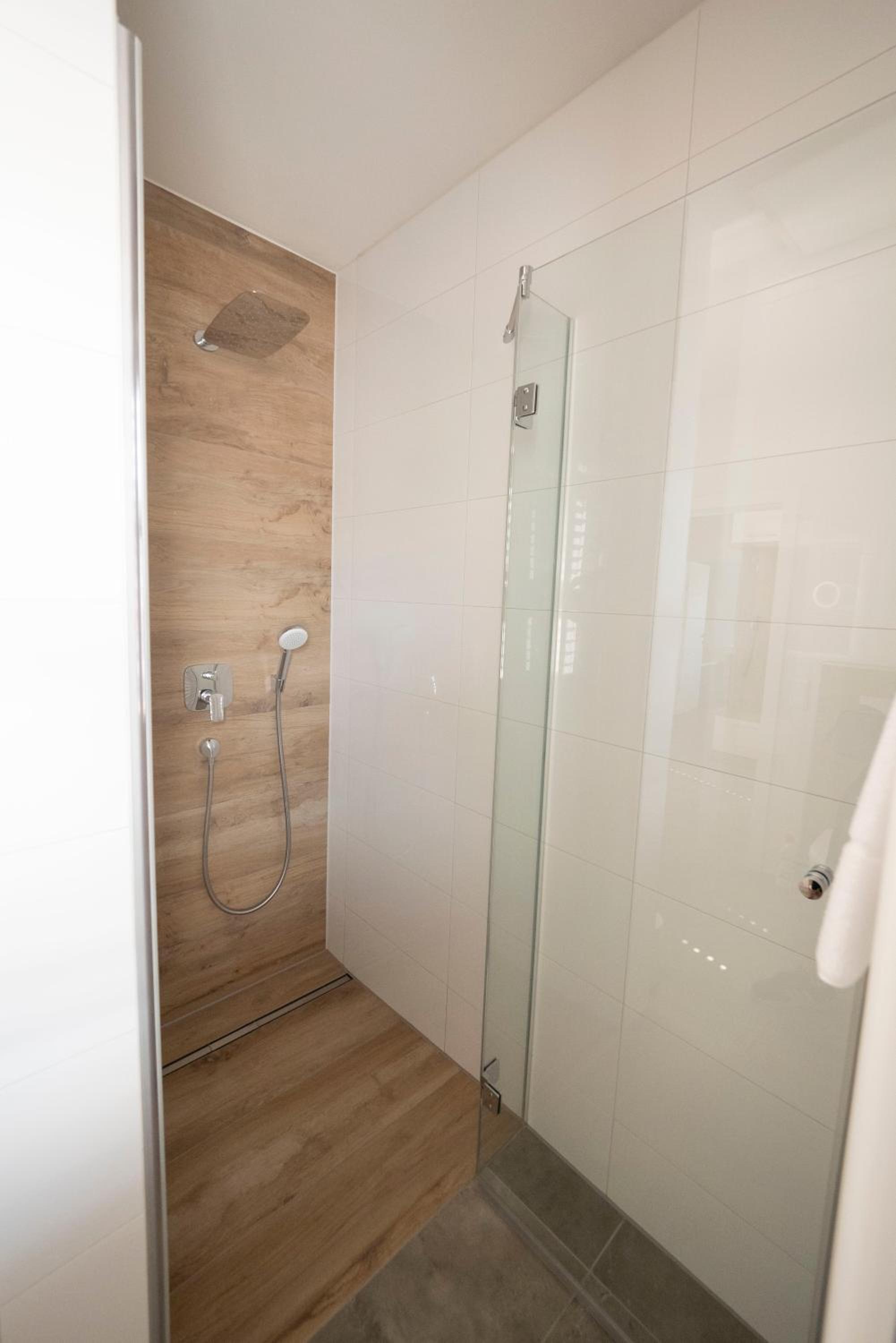 Penthouse Apartment with 360 Degree Terrace - Photo 10