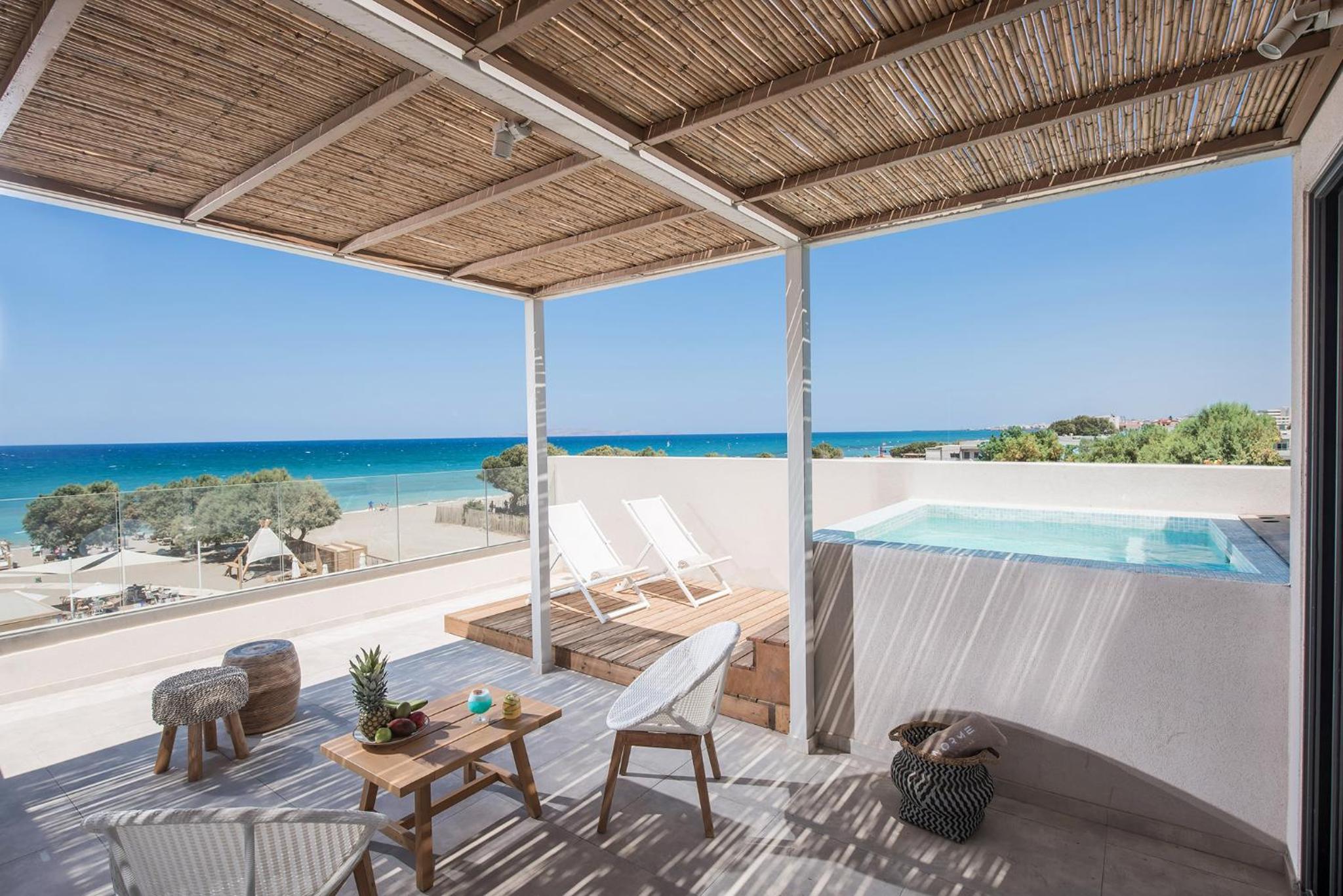 Superior Double Room with Plunge Pool