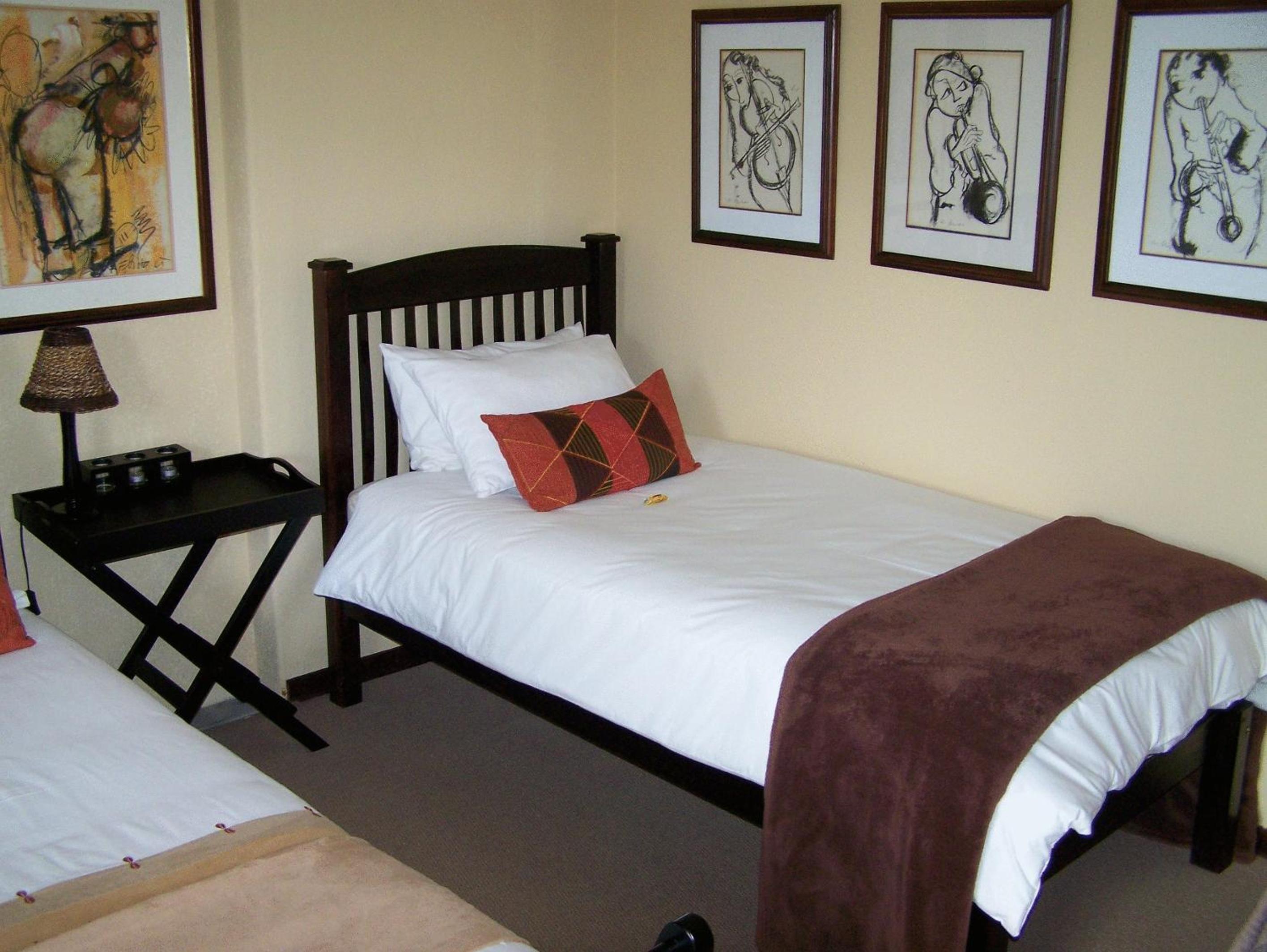 Suite - Photo 4