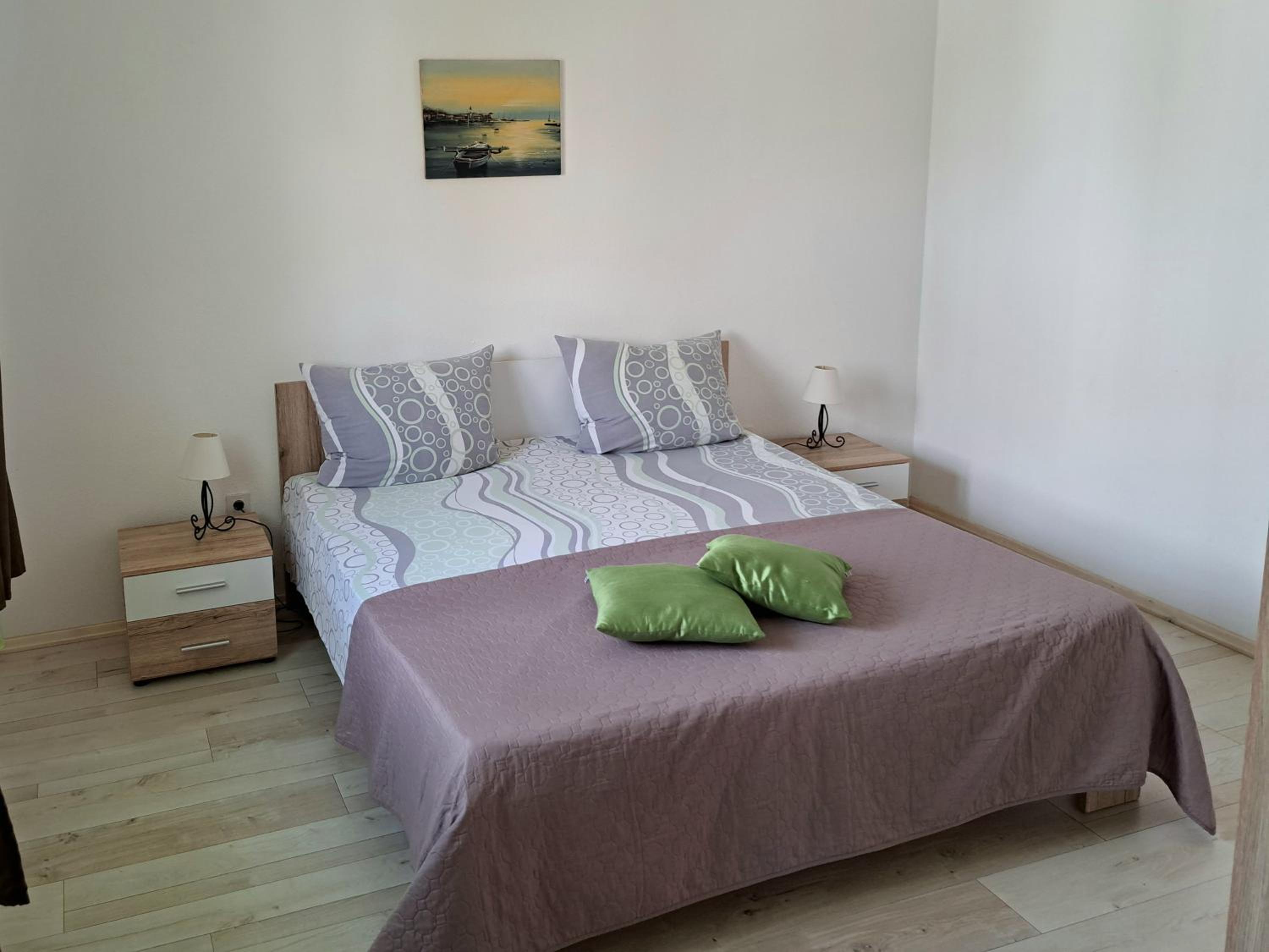 Apartment - Split Level