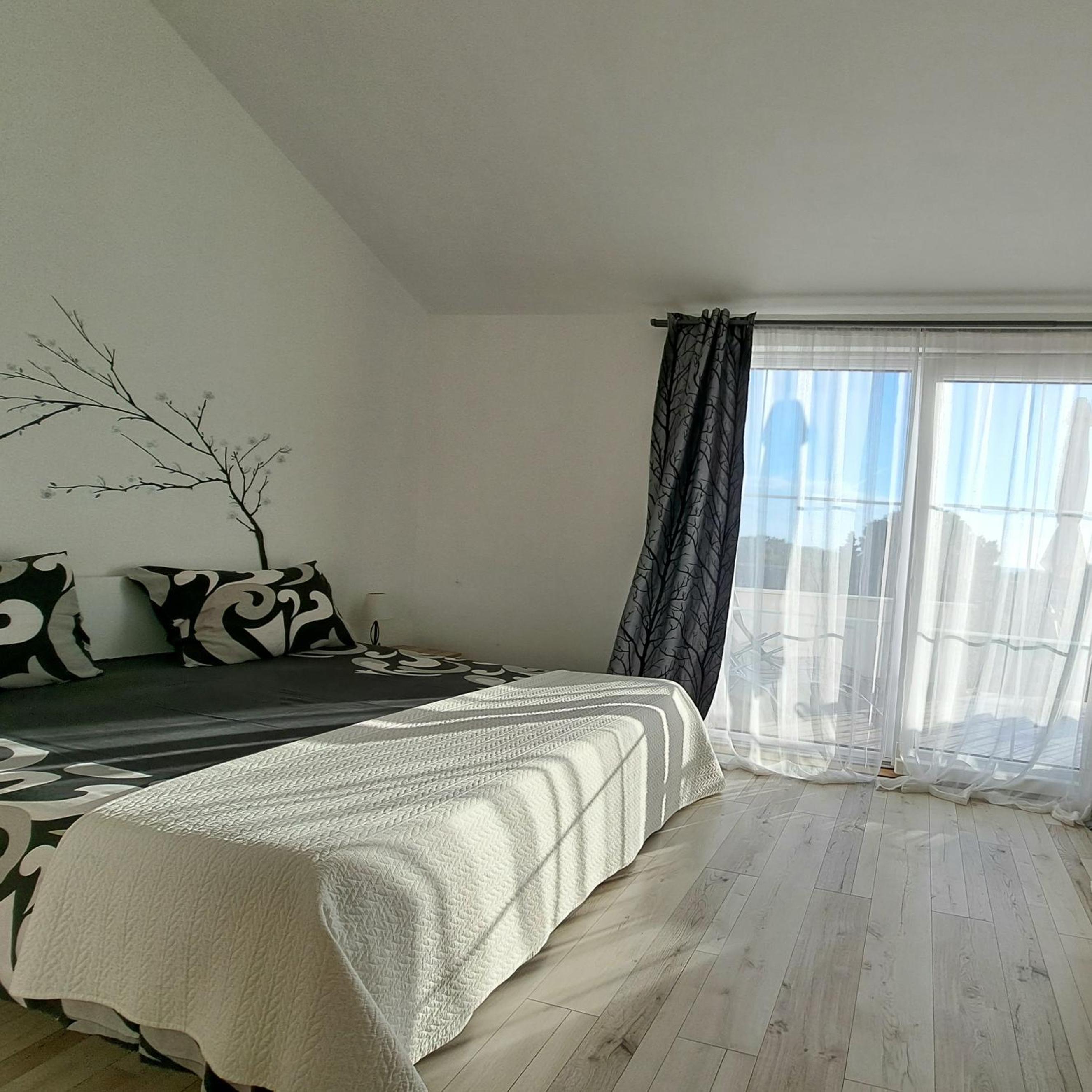 De Lux Apartment with Sea View