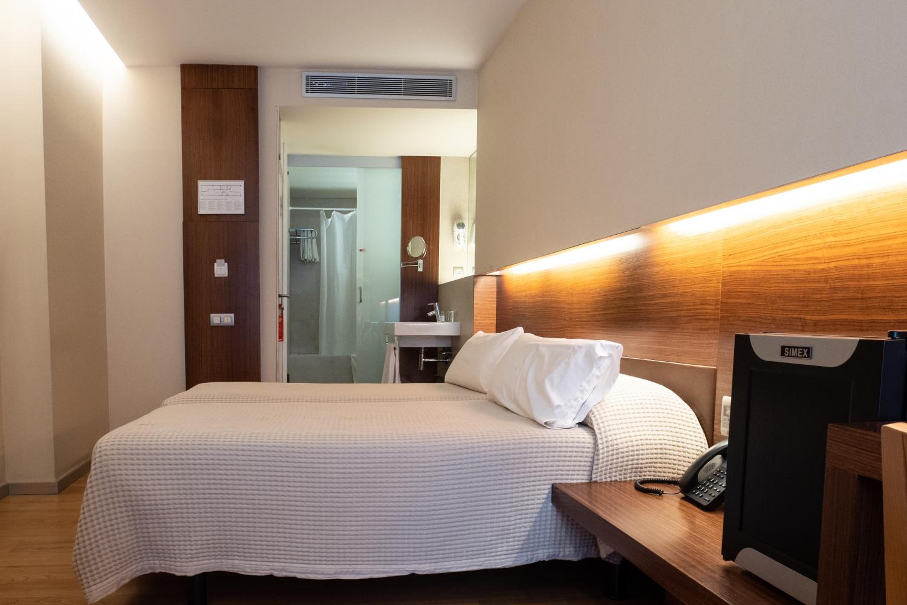 Twin Room photo 2