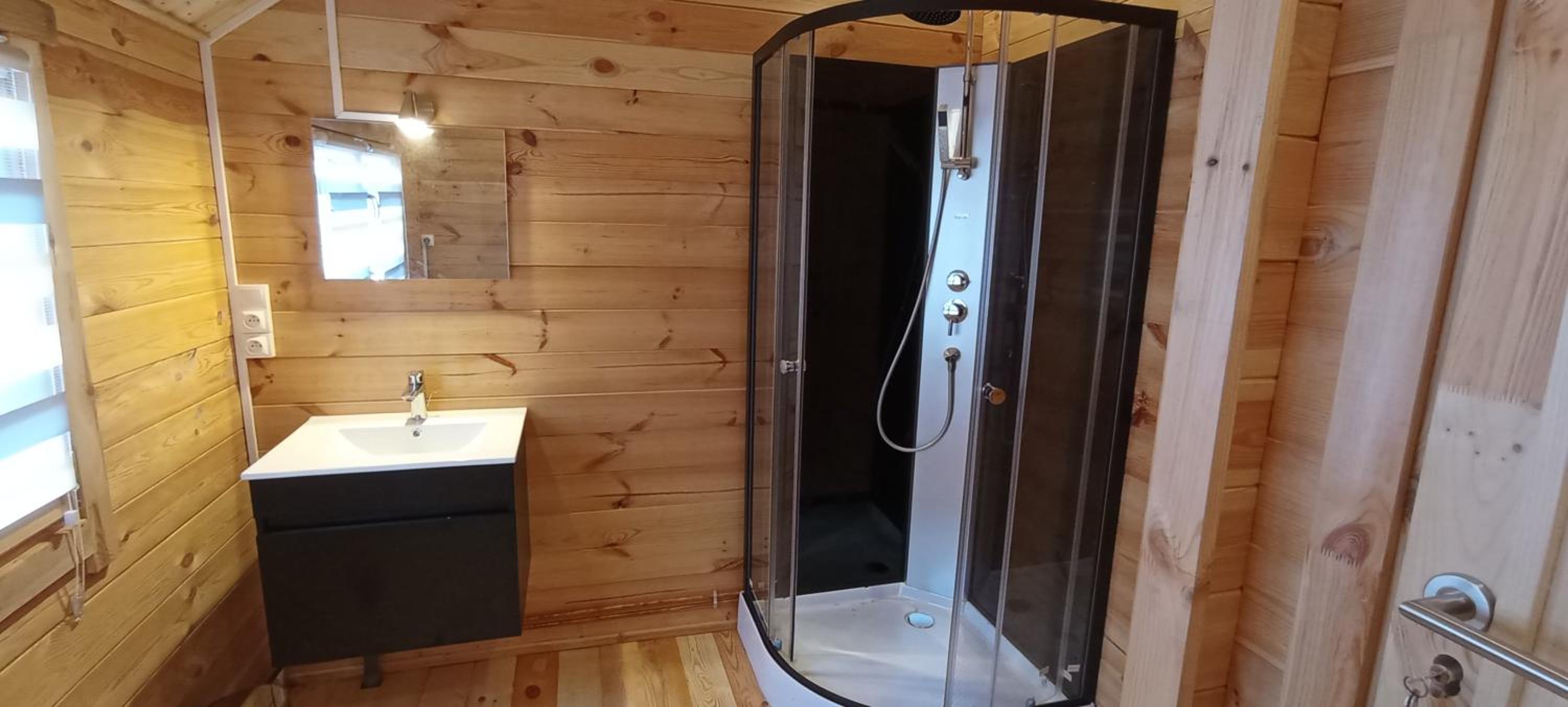 Two-Bedroom Chalet photo 3