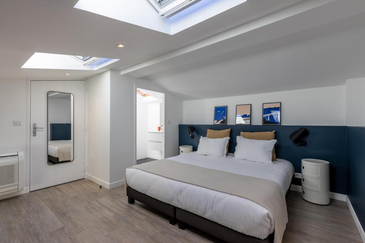 Deluxe Double or Twin Room