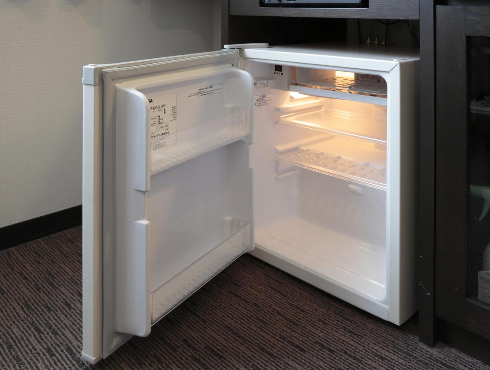 Double Room - Non-Smoking  - Photo 6